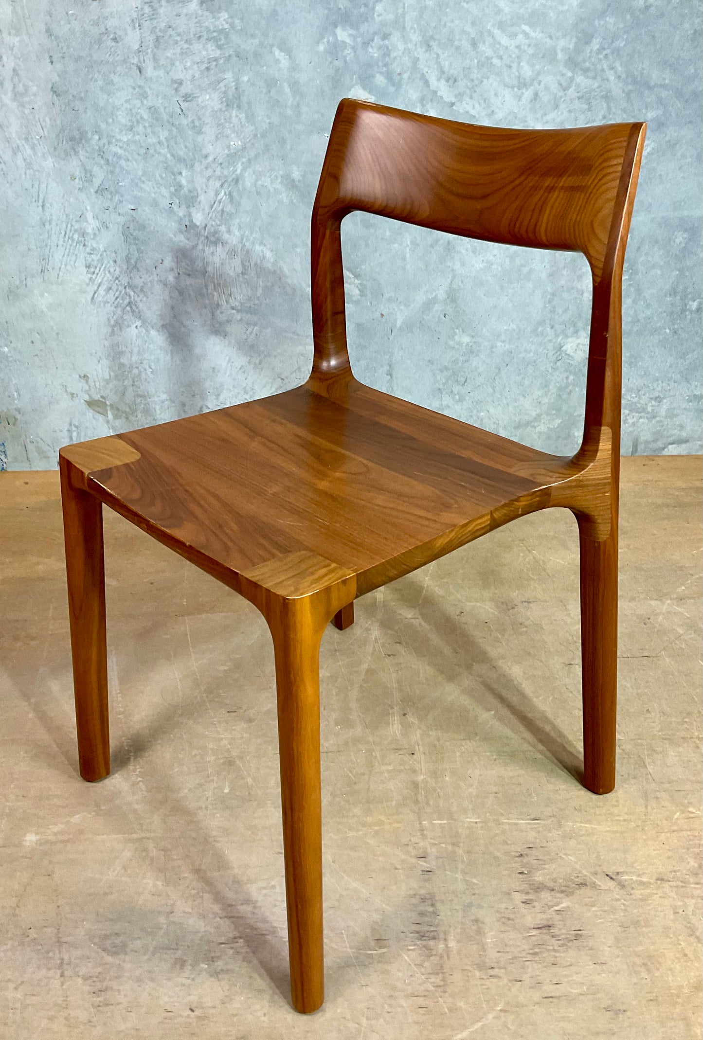 Nau Molloy Chair By Adam Goodrum