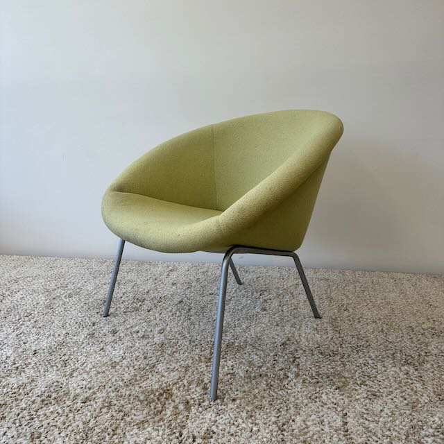 369 Armchair, Walter Knoll