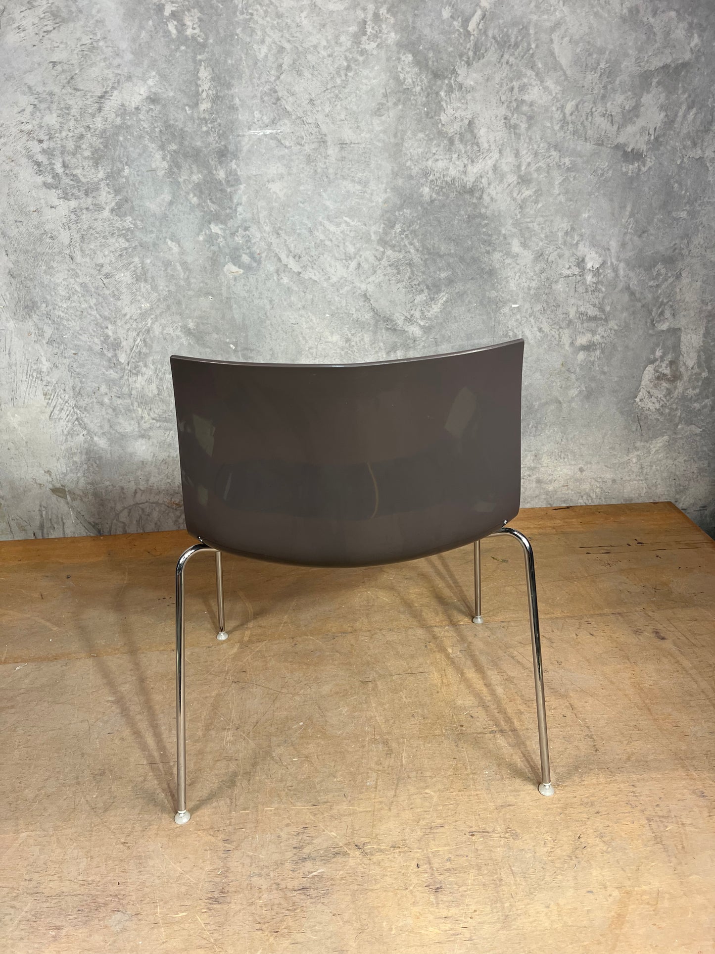 Catifa 46 Chair, Arper