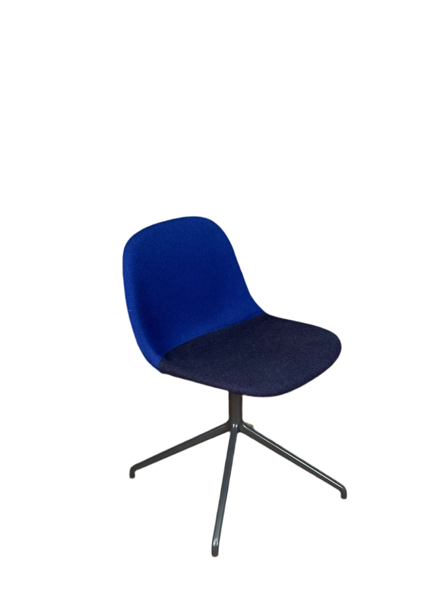 Muuto Fiber Side Chair - Swivel Base