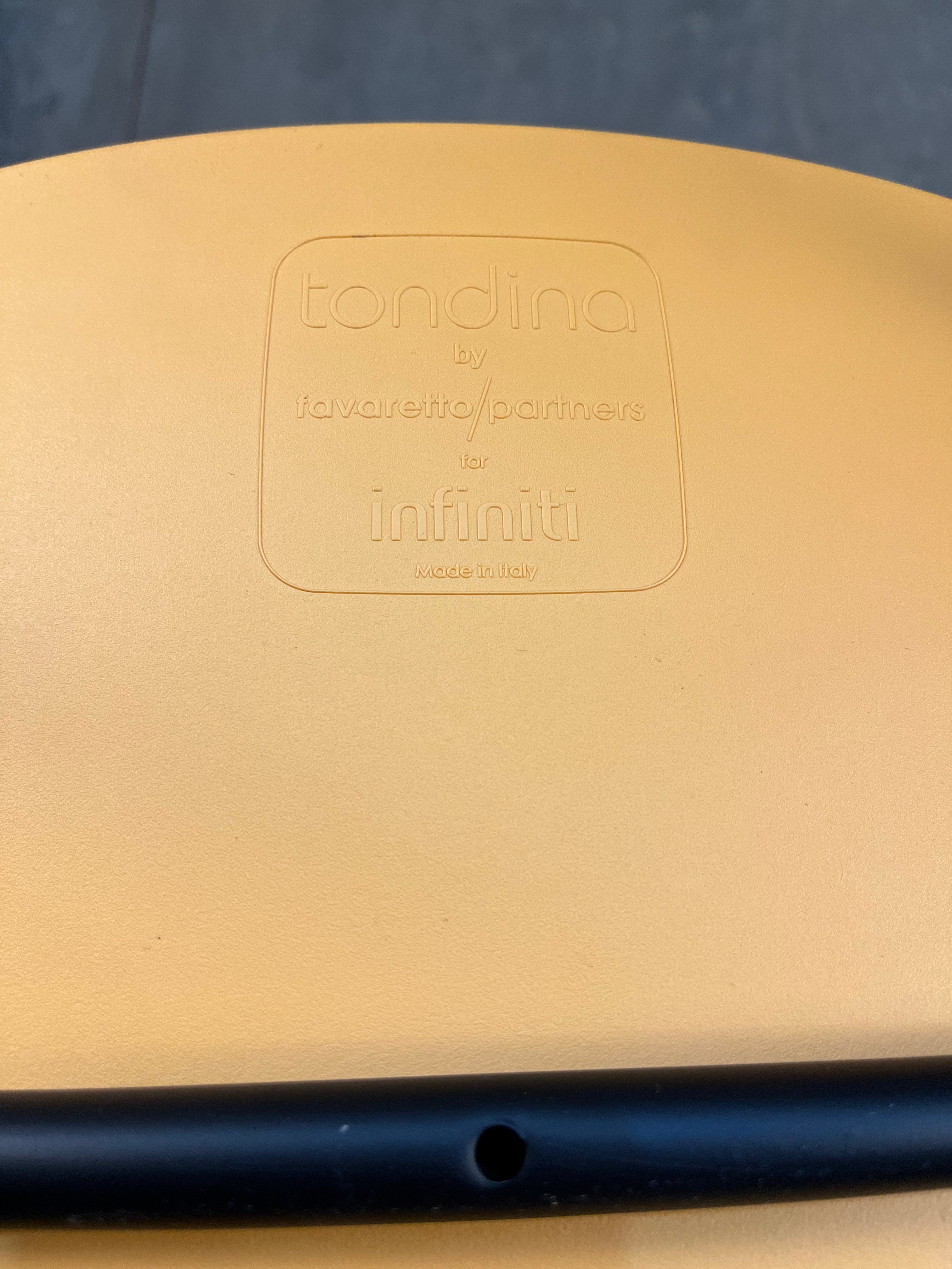 Tondina Pop Orange Dining Chair