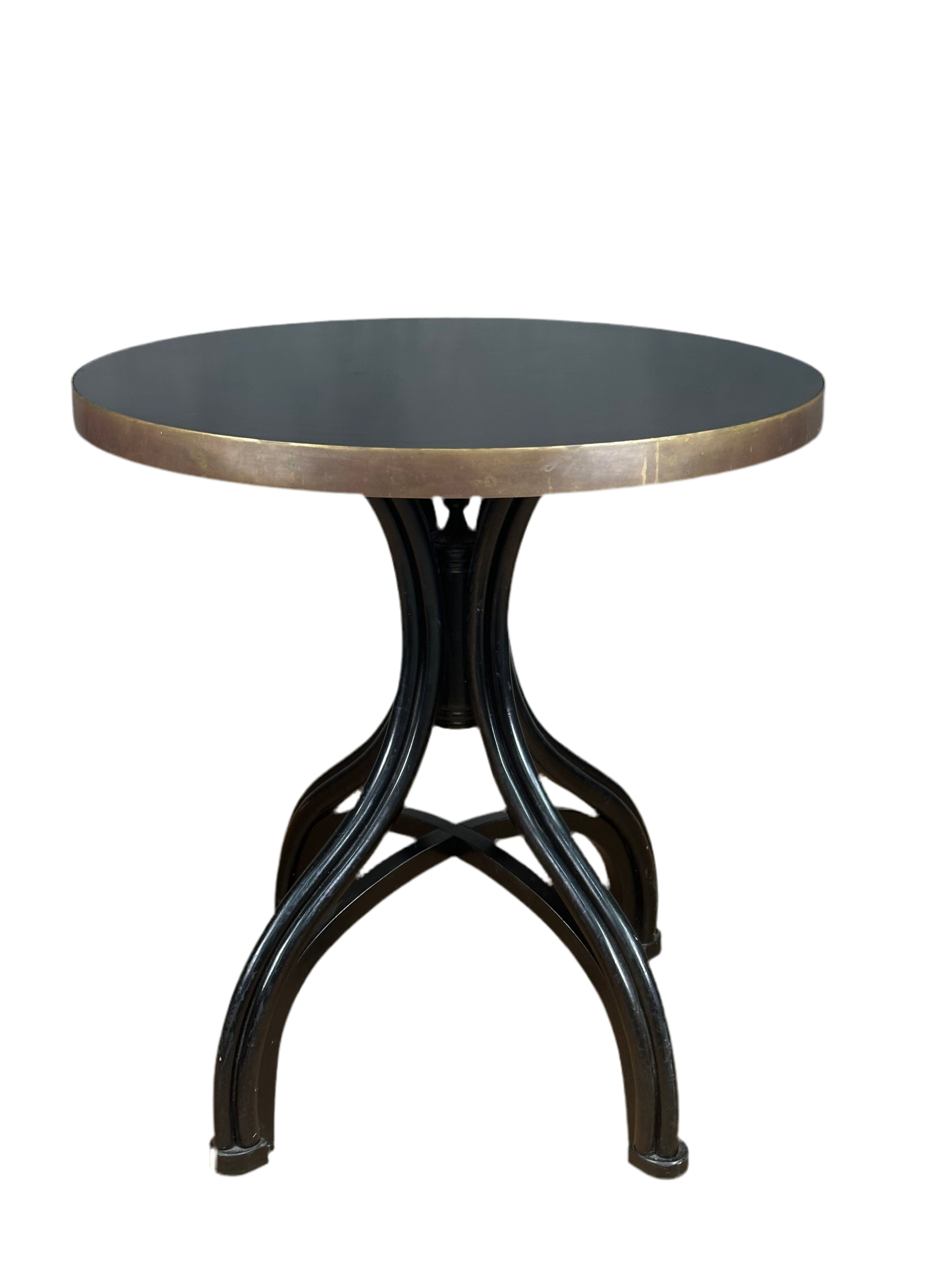 Vintage Cafe Table - Round Black, Thonet