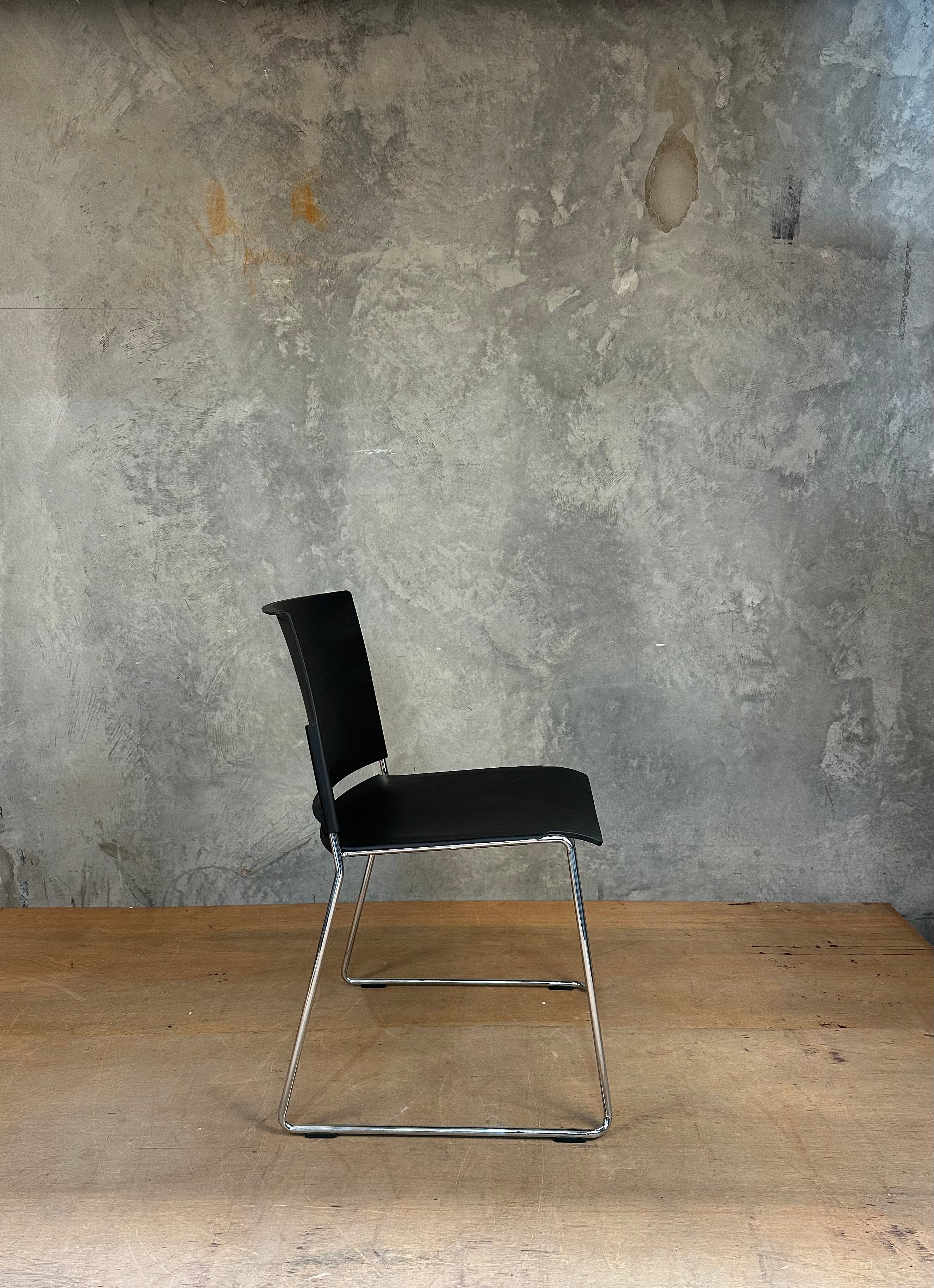 Axona Aichi X50 Black Chair