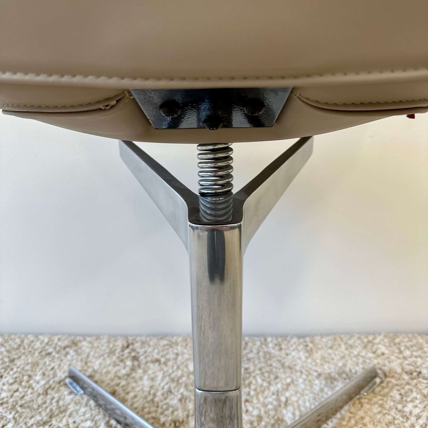 Aston Office chair, Arper Jean Marie Massaud