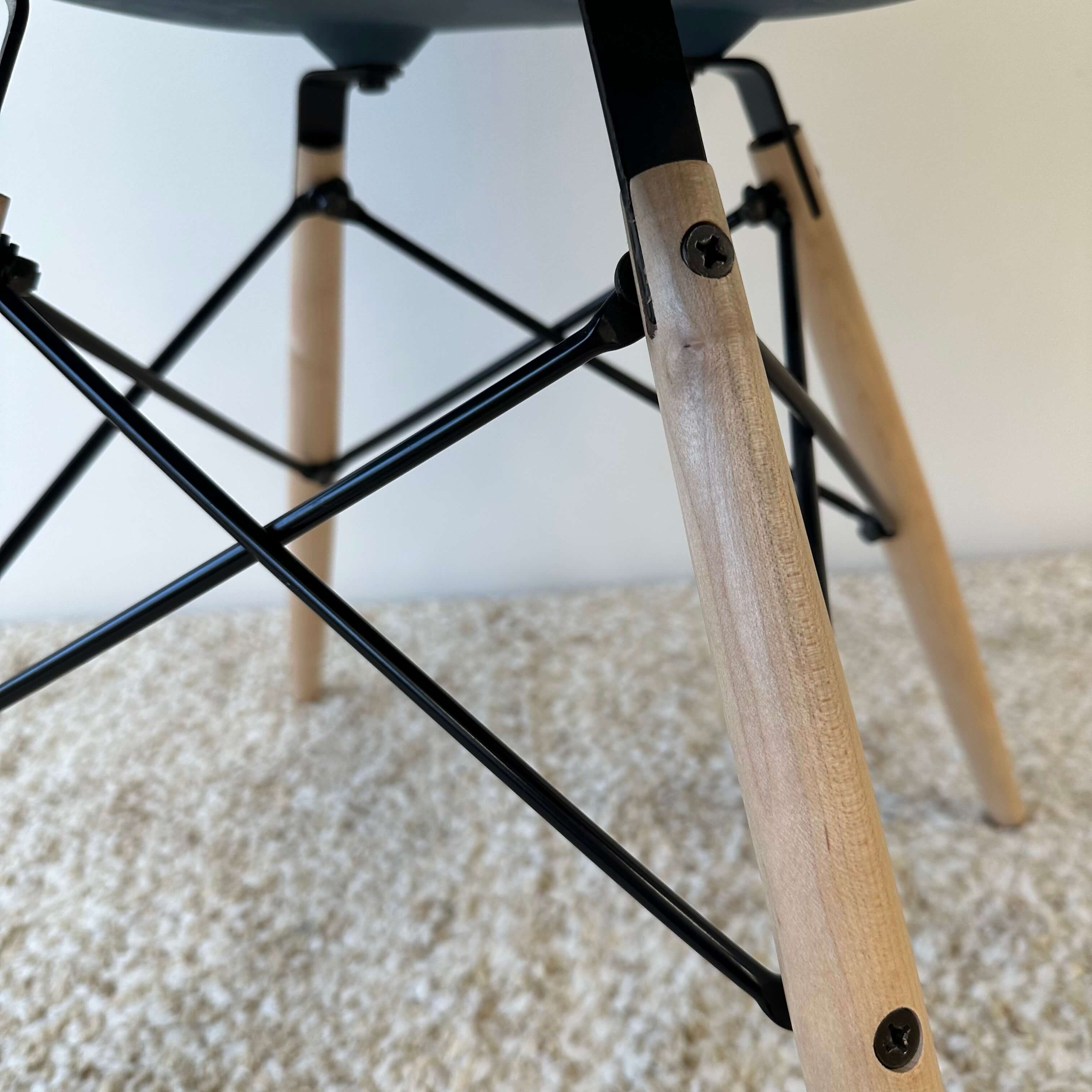 Eames moulded Armchair, Herman Miller