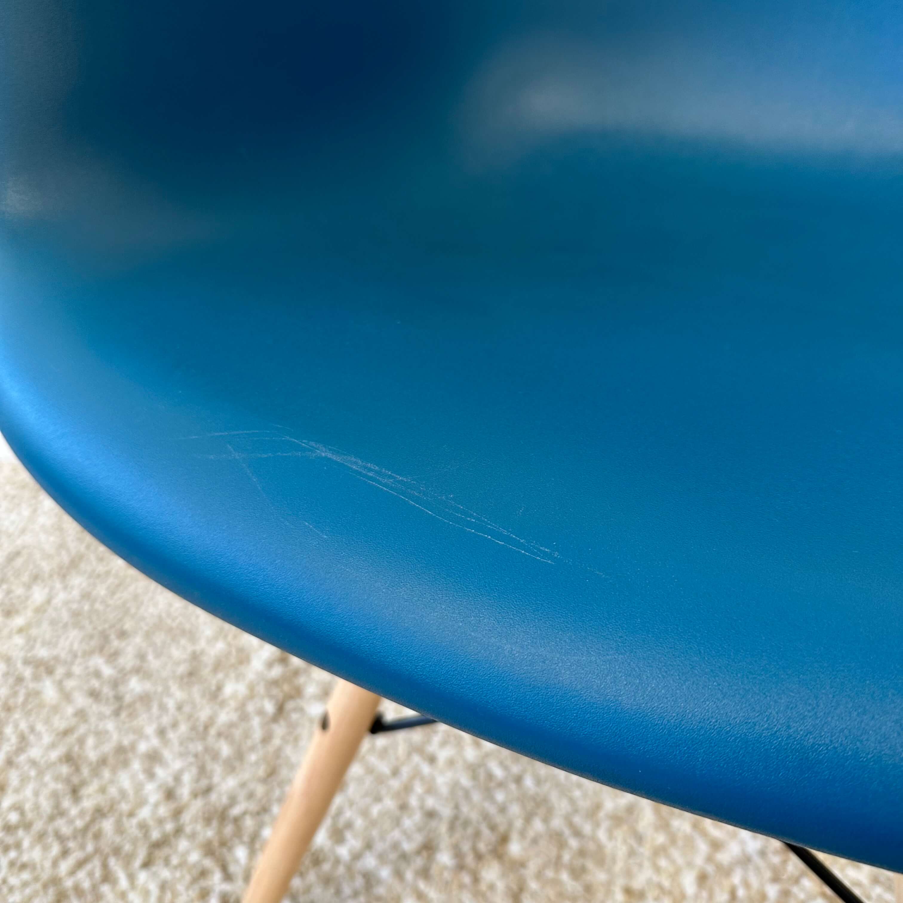 Eames moulded Armchair, Herman Miller