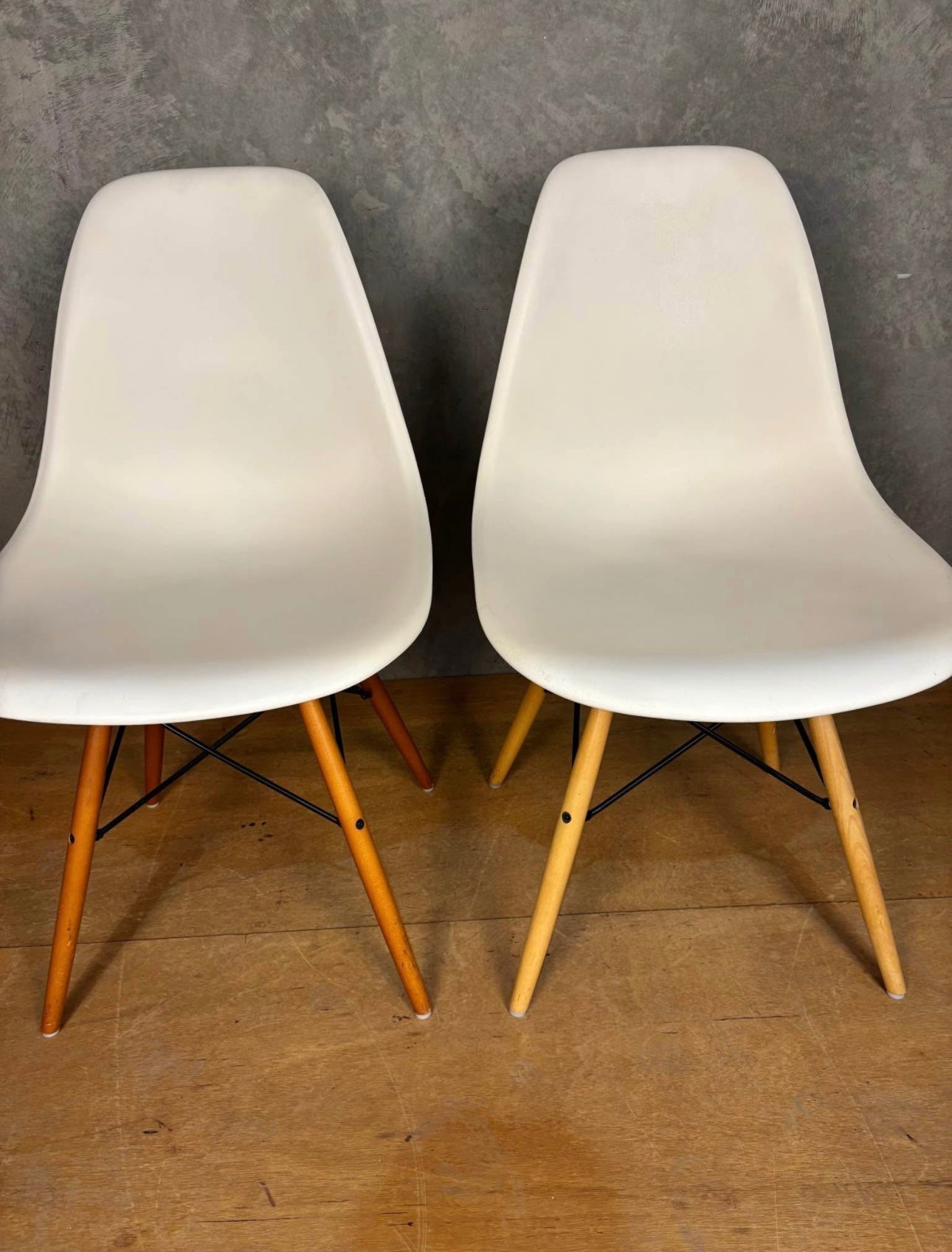 Vitra Eames Side Chair DSR White