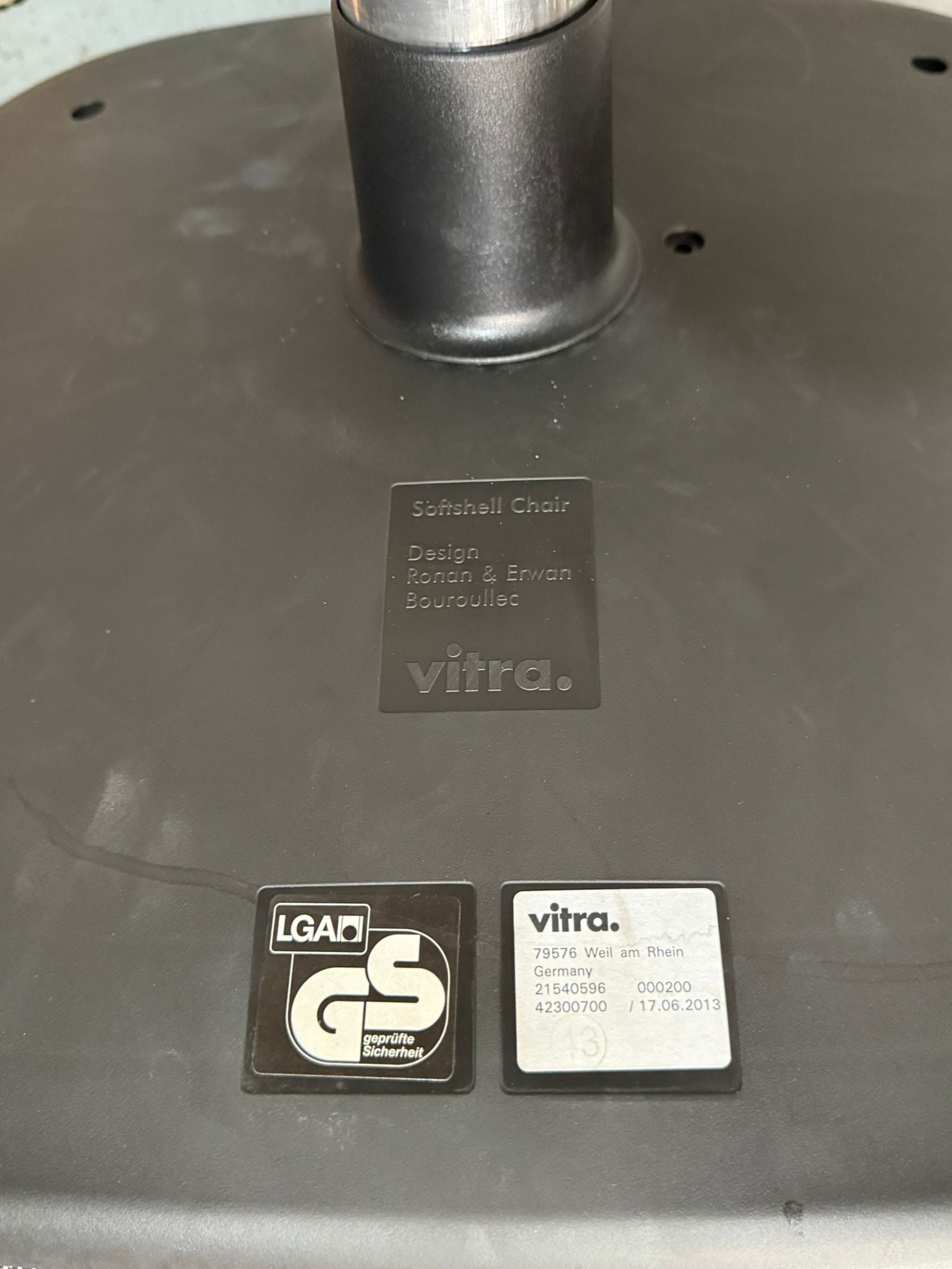 Vitra Softshell Chair, four-star base by Ronan & Erwan Bouroullec, 2008