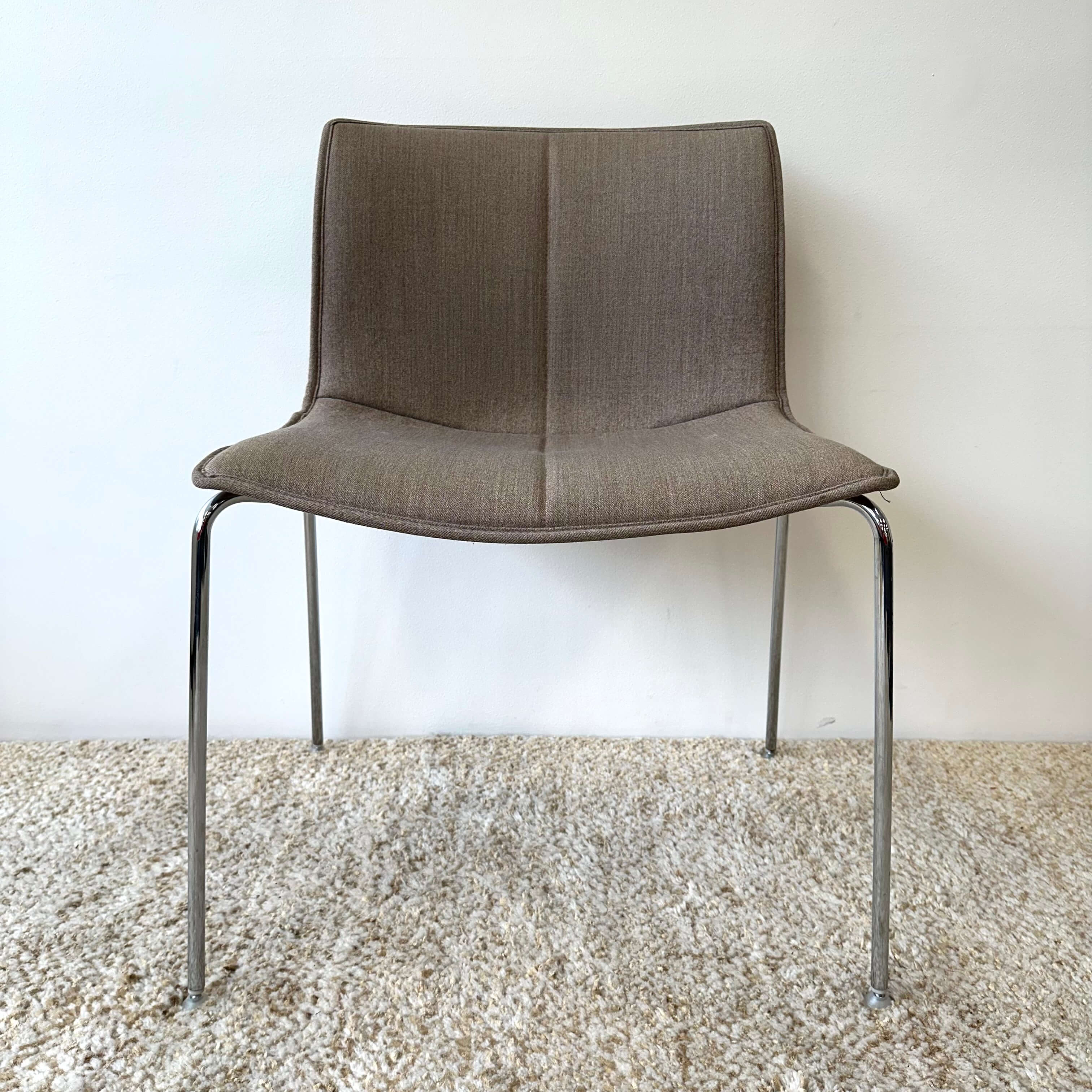 Catifa 53 Chair - 4-Leg, Arper - Mocha