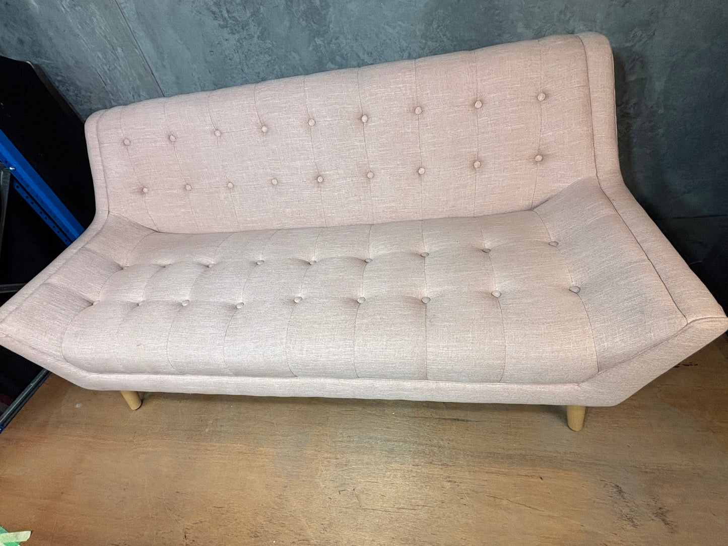 Brosa Sofa - 2.5 seater, Blush Pink