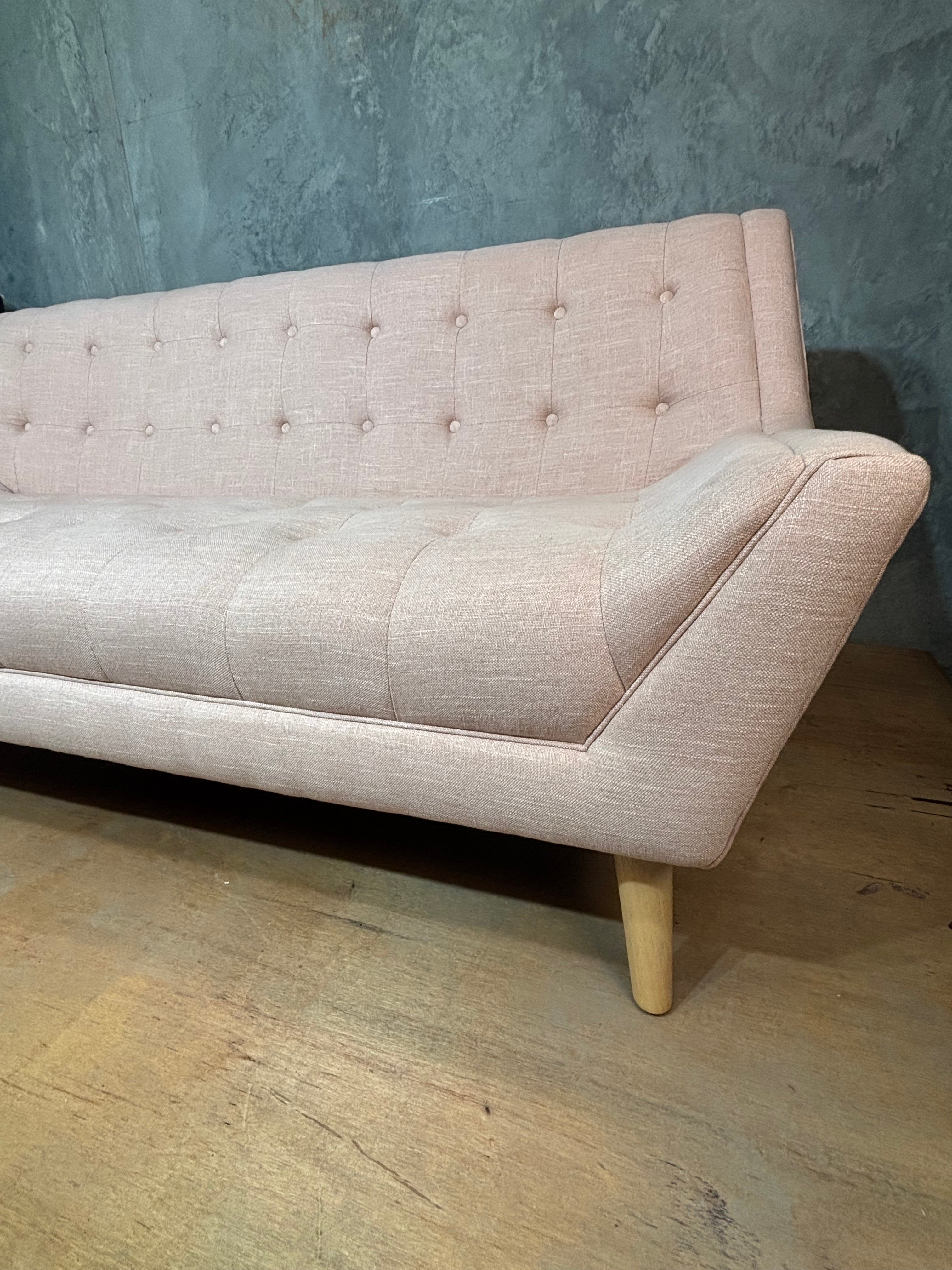 Brosa Sofa - 2.5 seater, Blush Pink