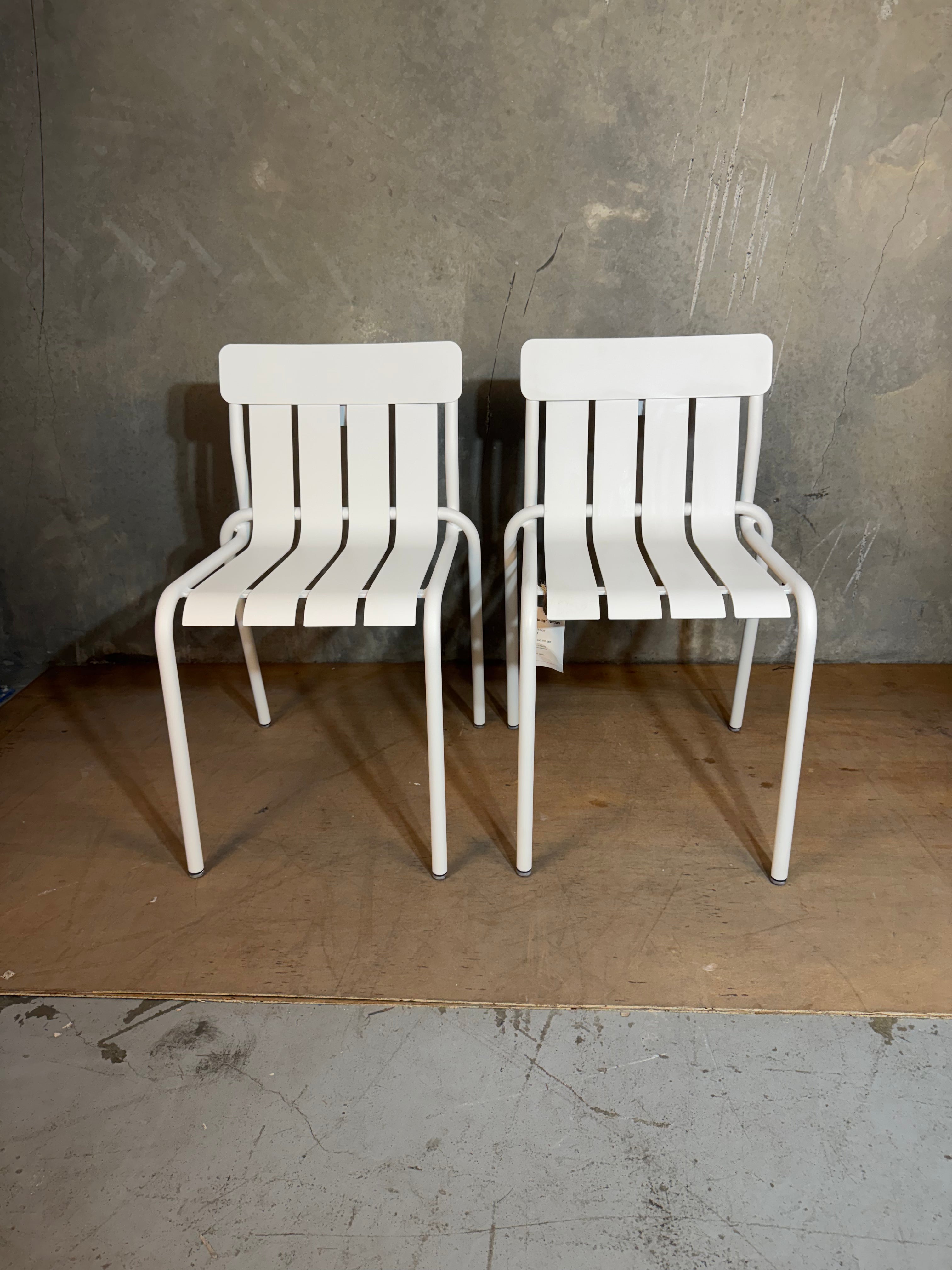 Design Nation Stripe Outdoor Chair