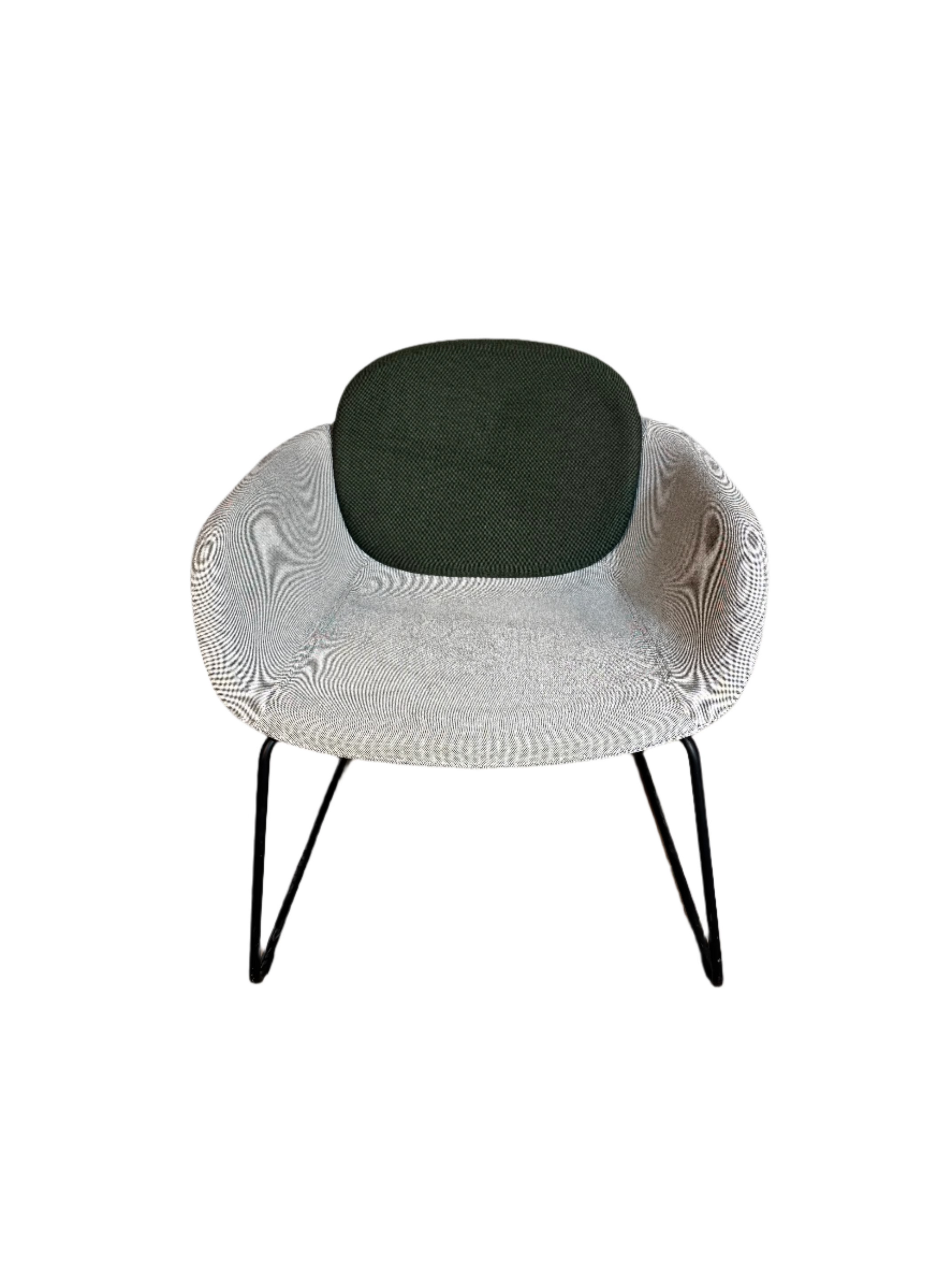 Peb Infiniti Design Armchair