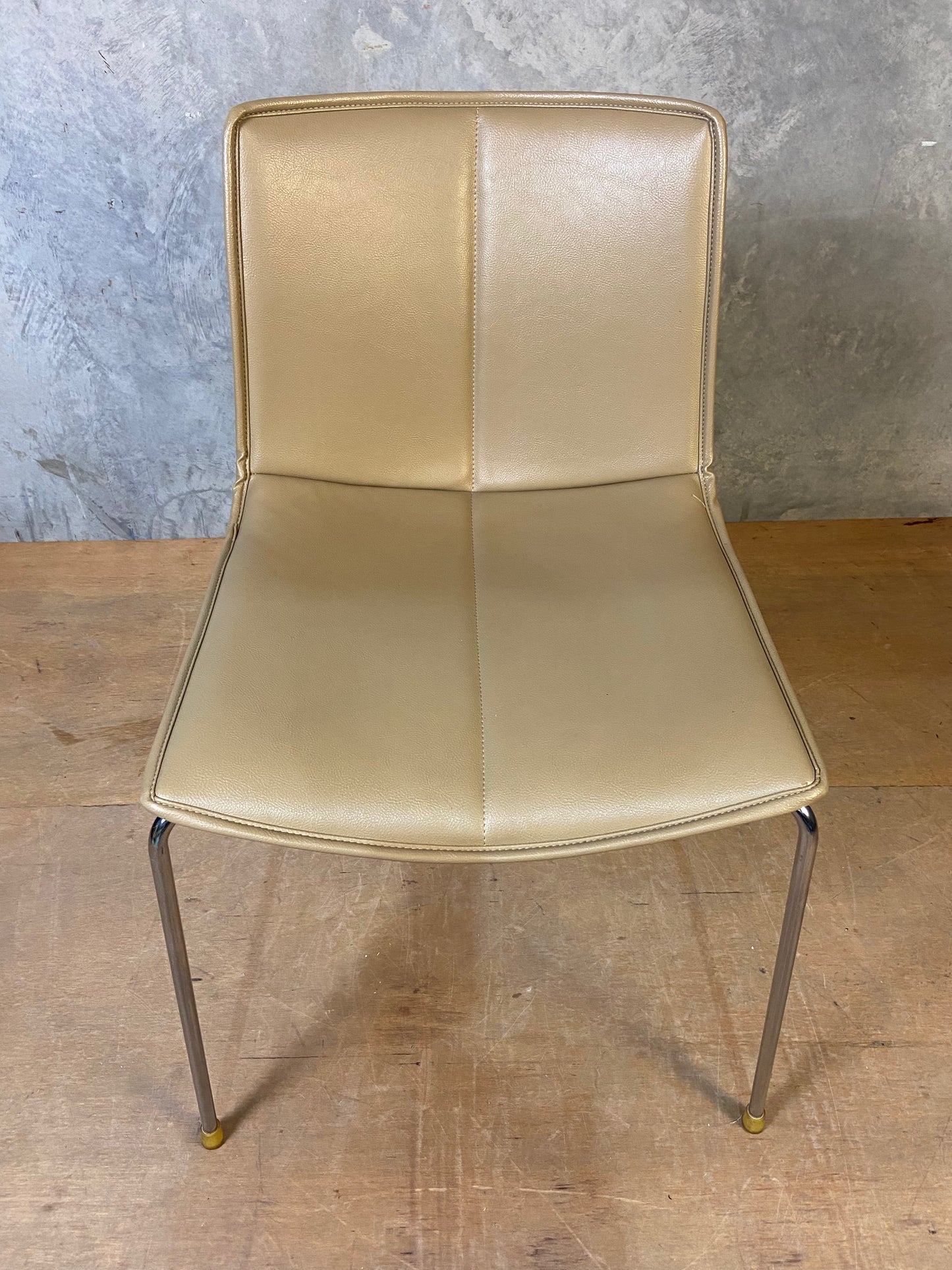 Catifa 53 - 4 Leg Base, Arper - Leather