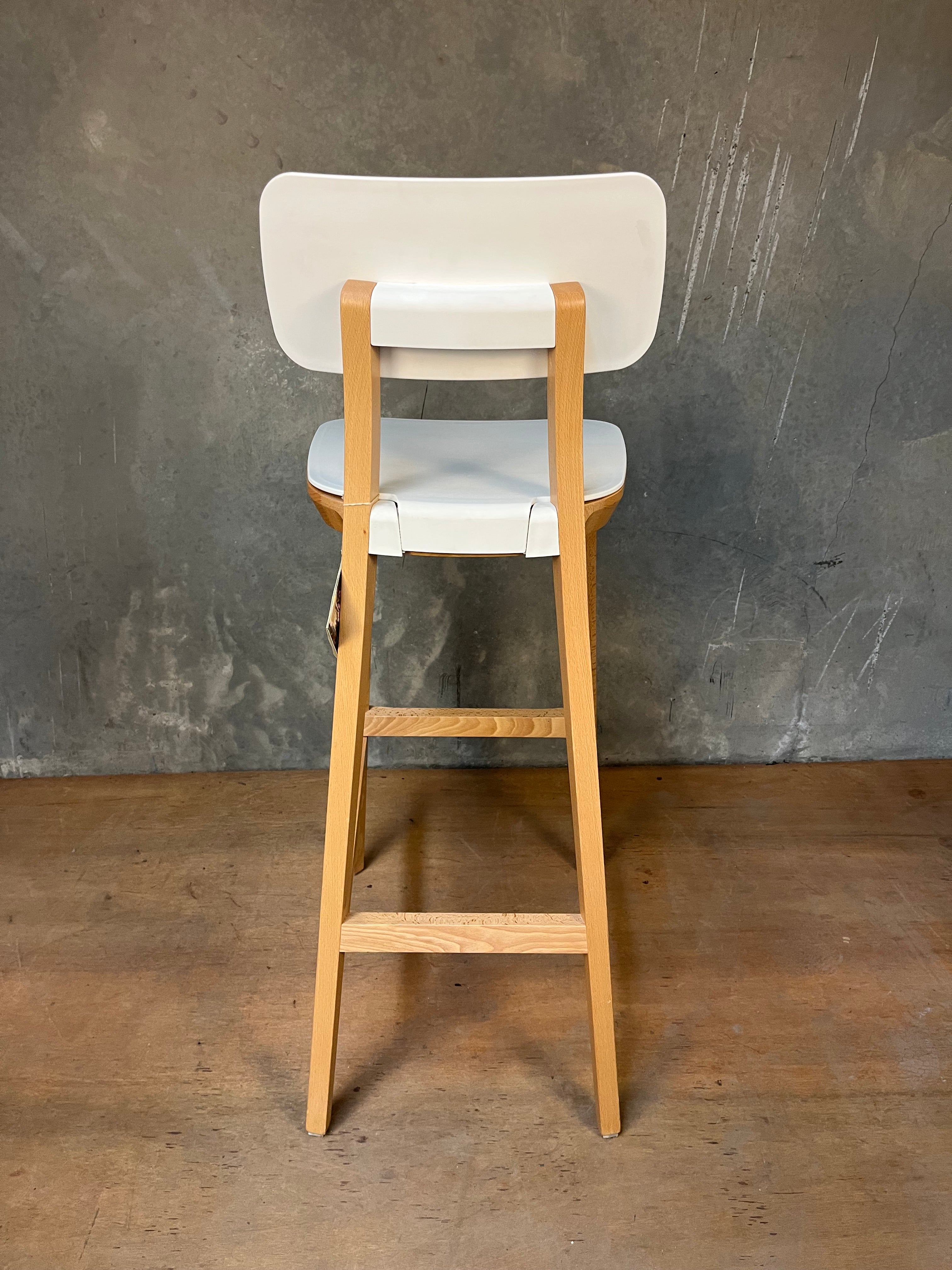 Porta Venezia Kitchen Stool by Infiniti
