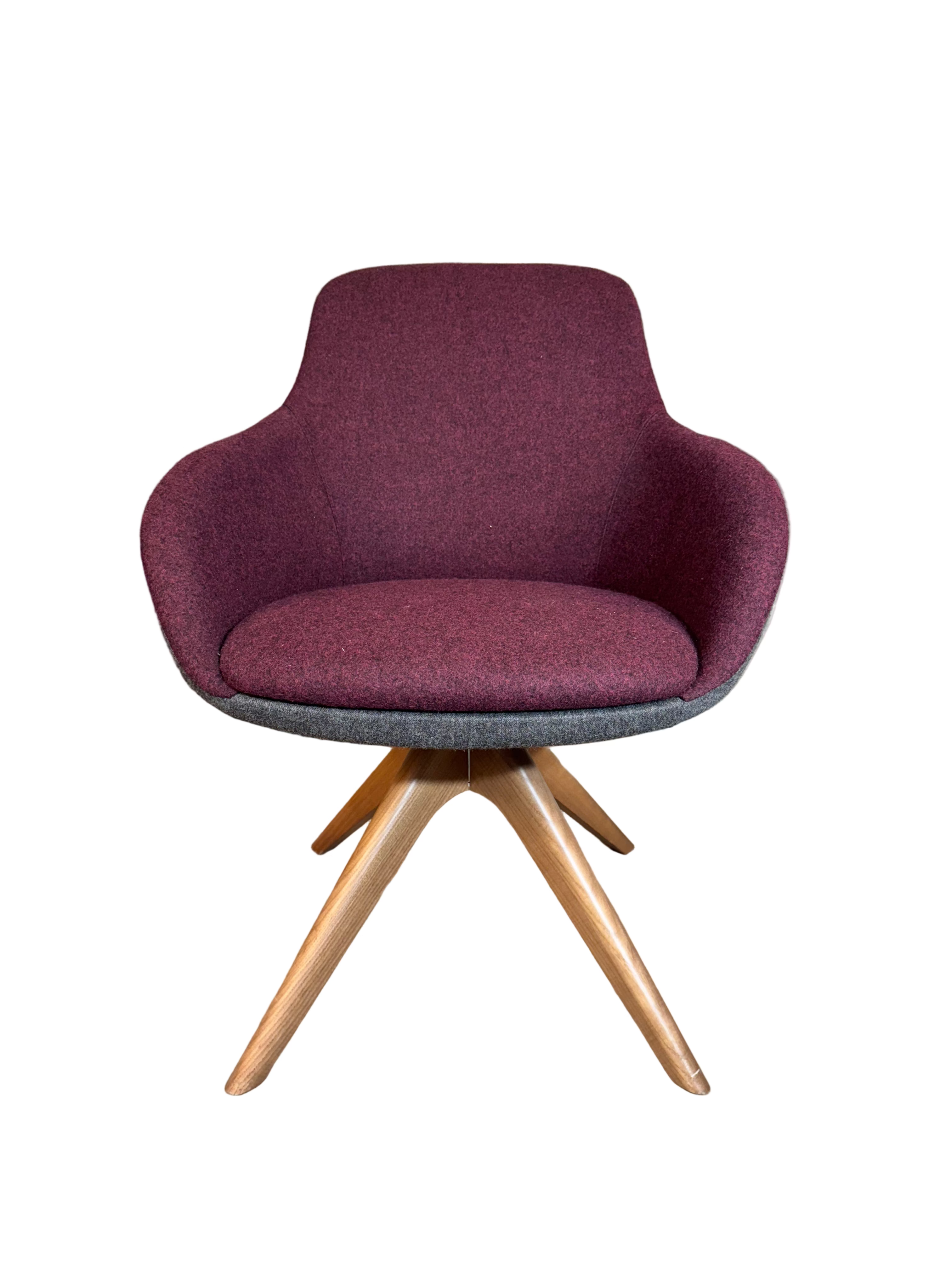 AWM Ebony armchair