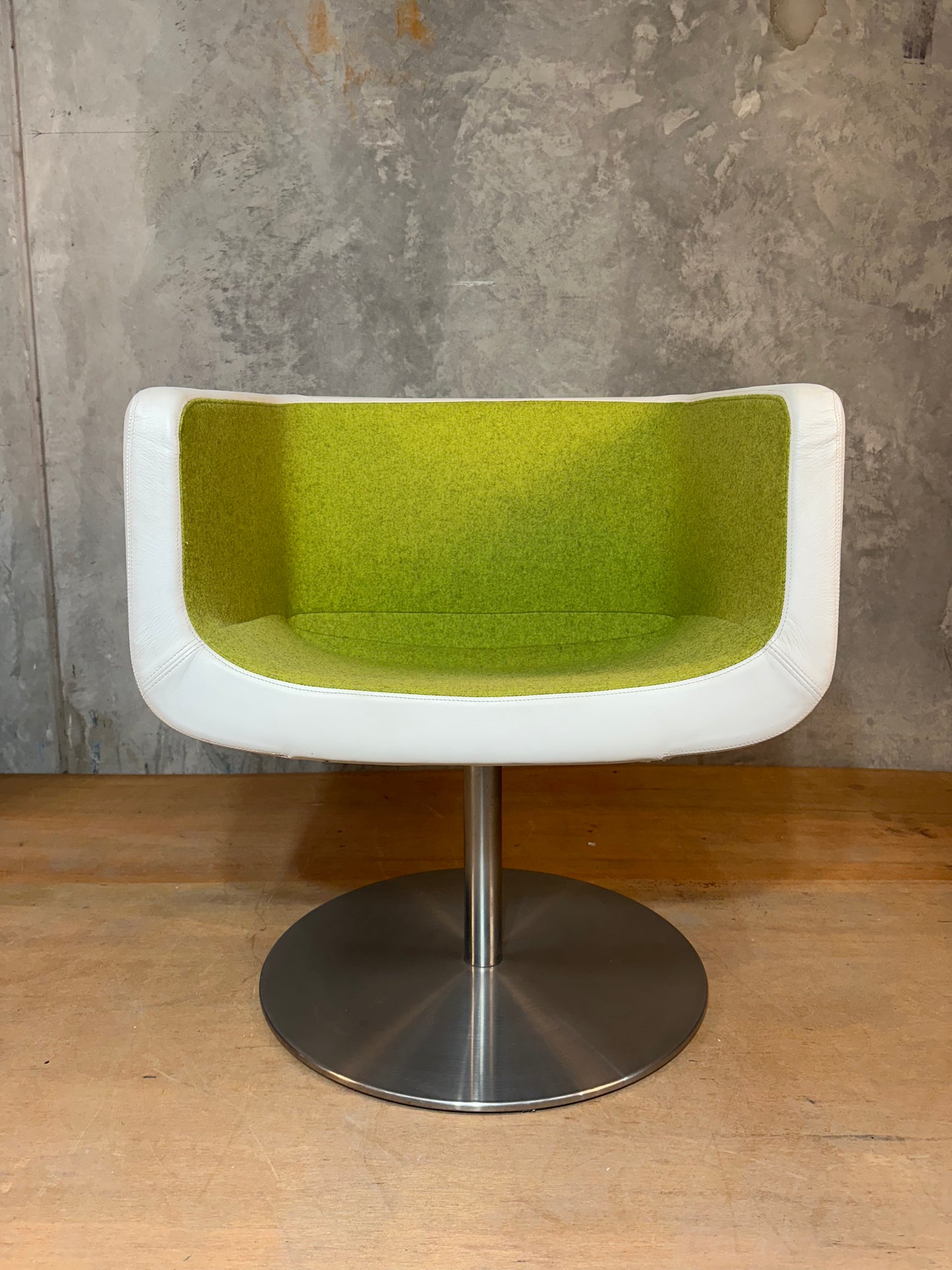 Schamburg + Alvisse Tub chair