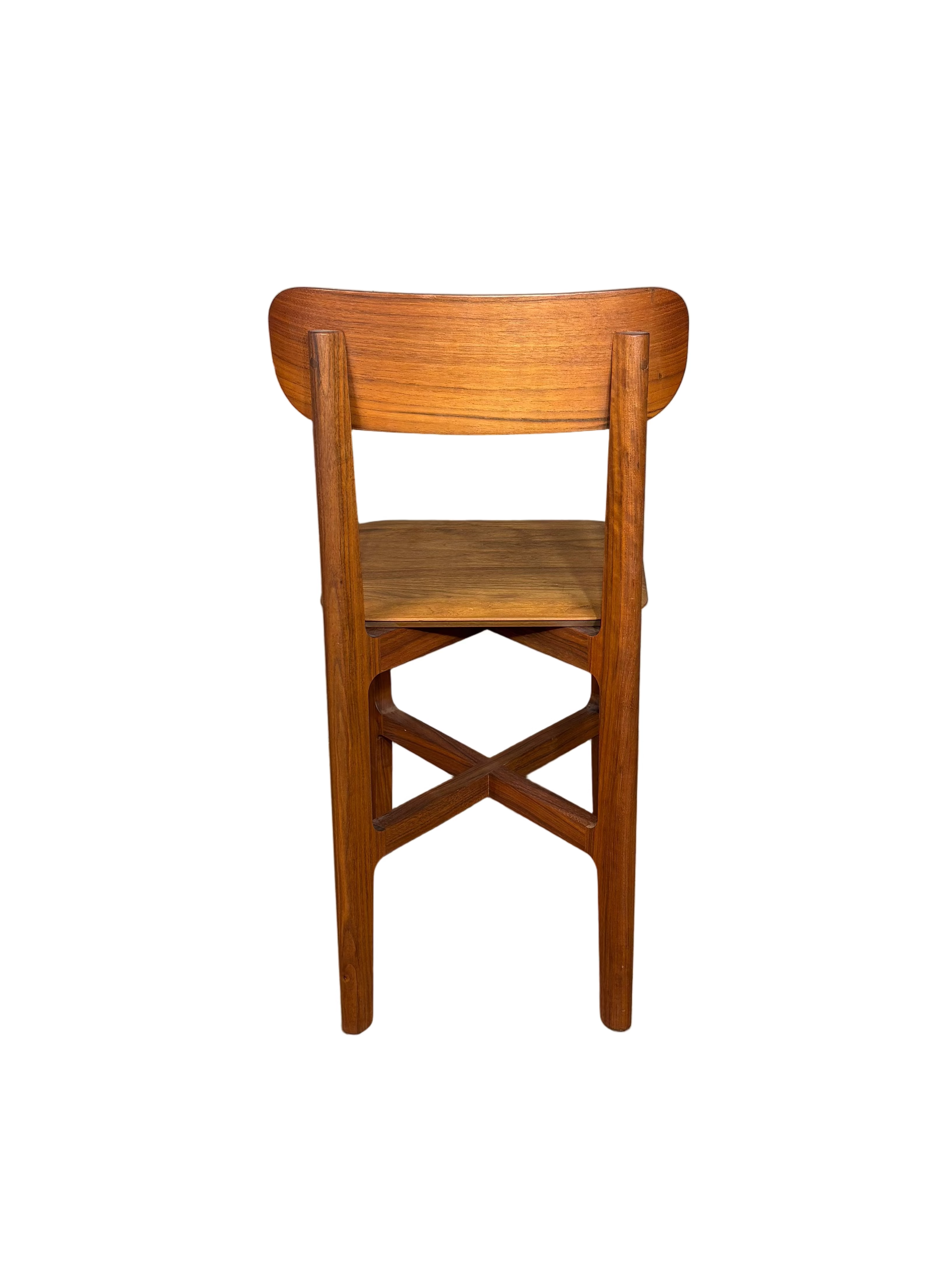 Zeitraum 1.3 Chair - American Walnut
