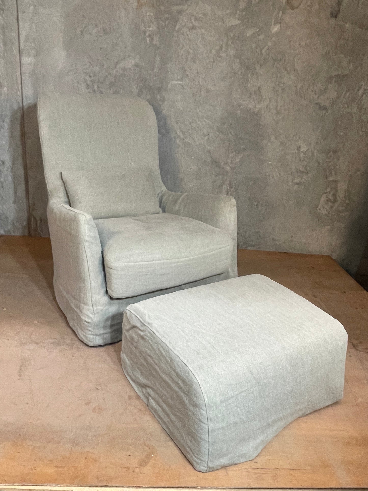 Arana Jardan Armchair and Ottoman