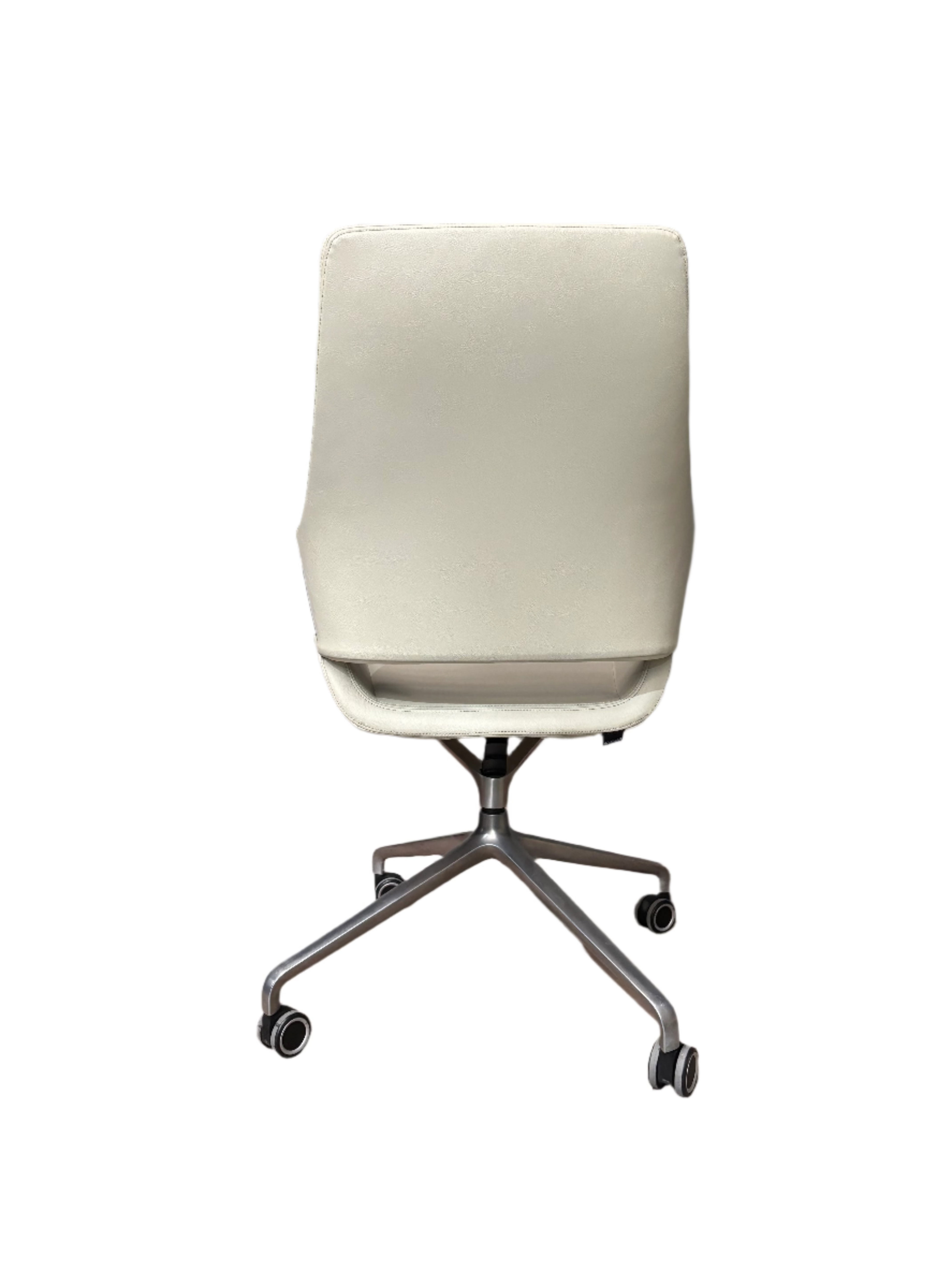 Wilkhahn Bone Leather Swivel Chair