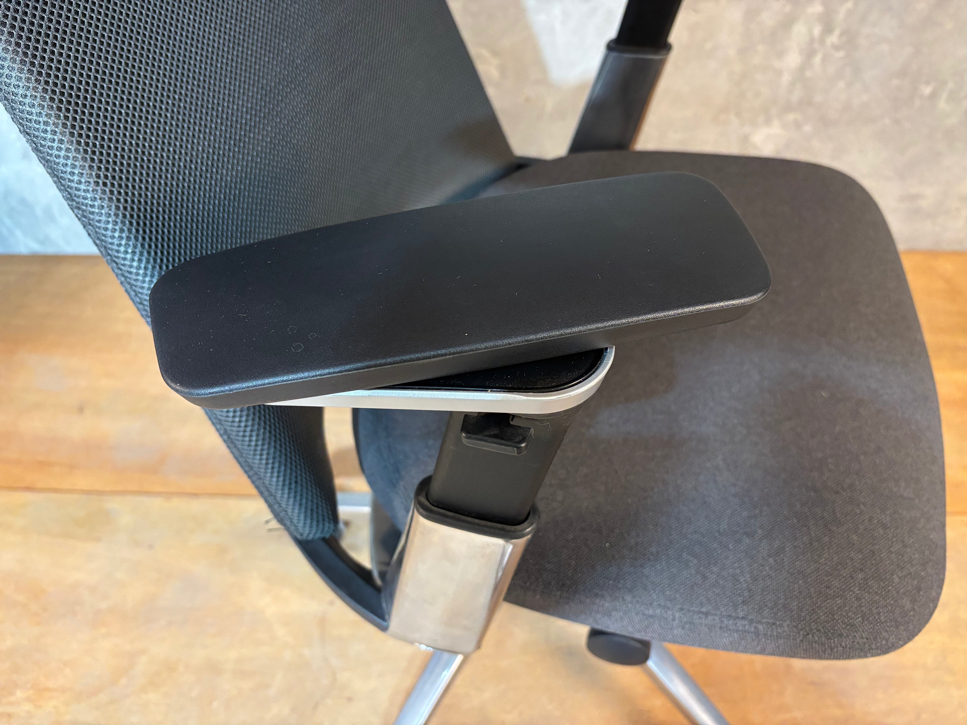 Elroy Office Chair