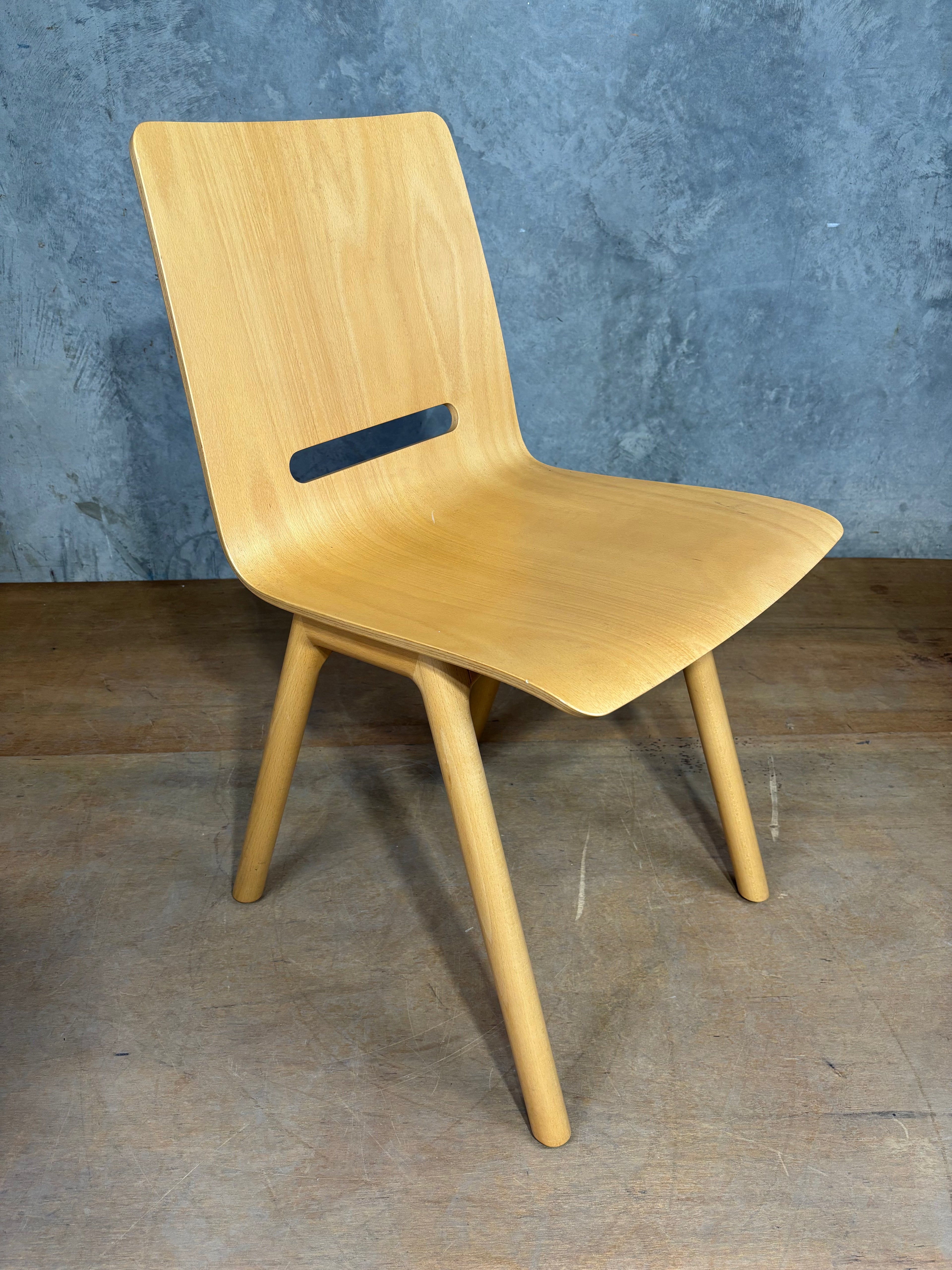 Hussl Forum 2N chair