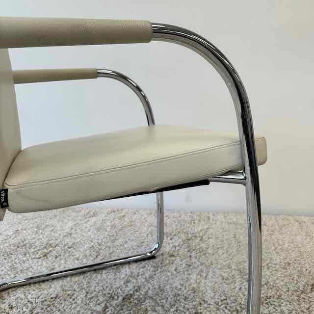 Visasoft meeting Chair, Vitra Antonio Citterio