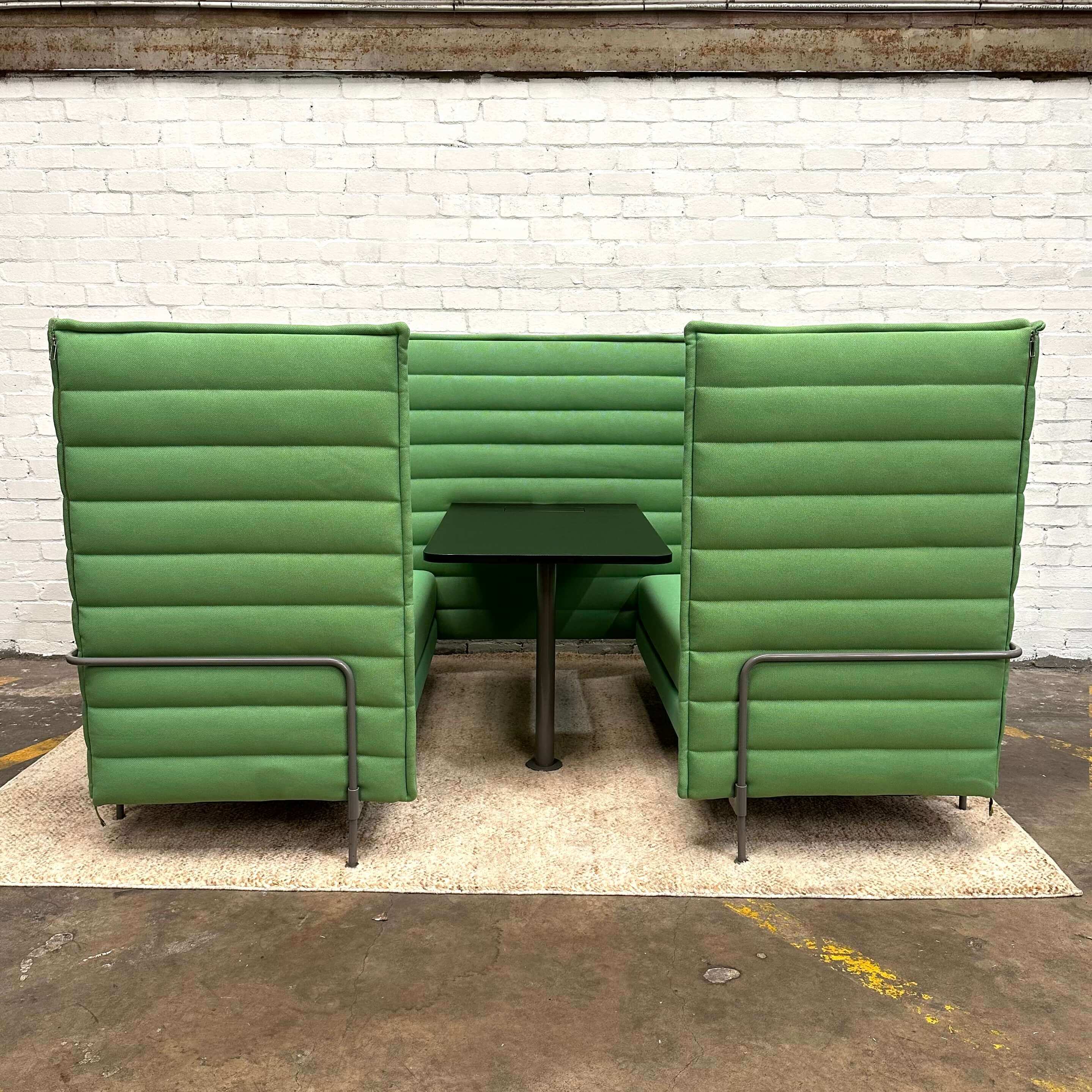 Alcove Cabin Highback with Table (4 Seater), Vitra Ronan & Erwan Bouroullec, 2006