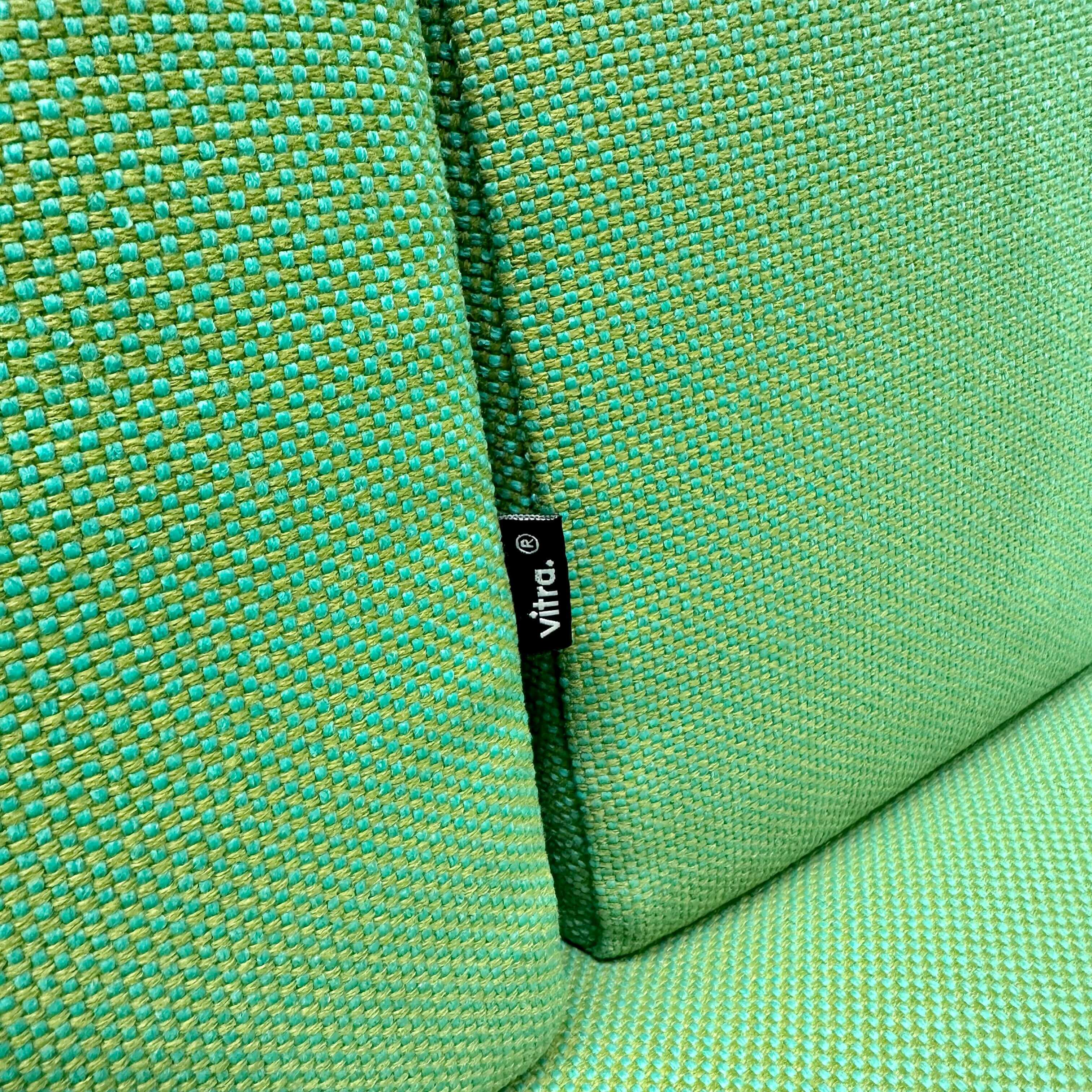 Alcove Cabin Highback with Table (4 Seater), Vitra Ronan & Erwan Bouroullec, 2006