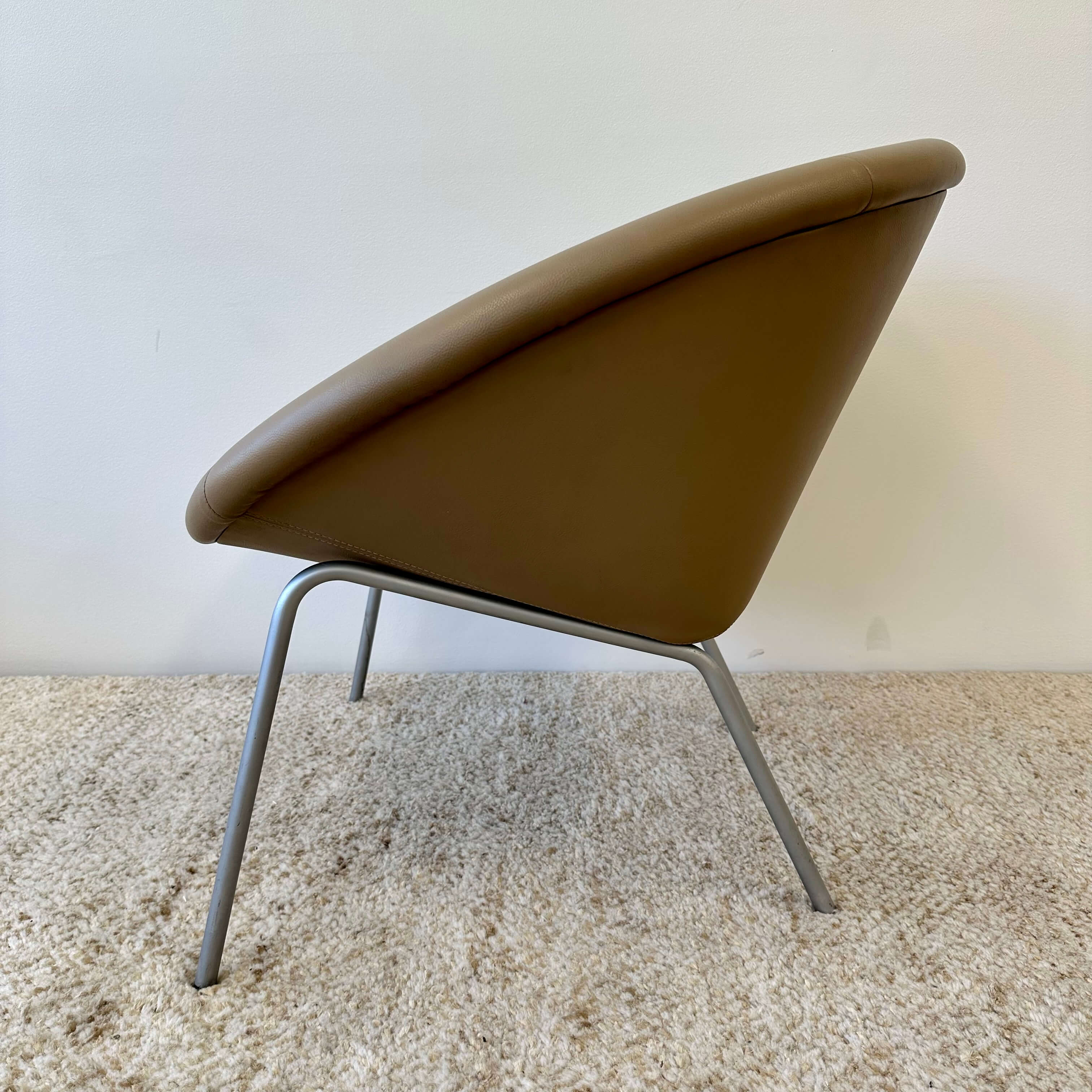 Leather 369 Armchair, Walter Knoll