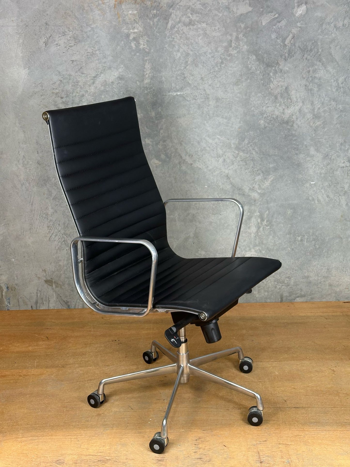 Contempo Leather High Back Chairs - Check