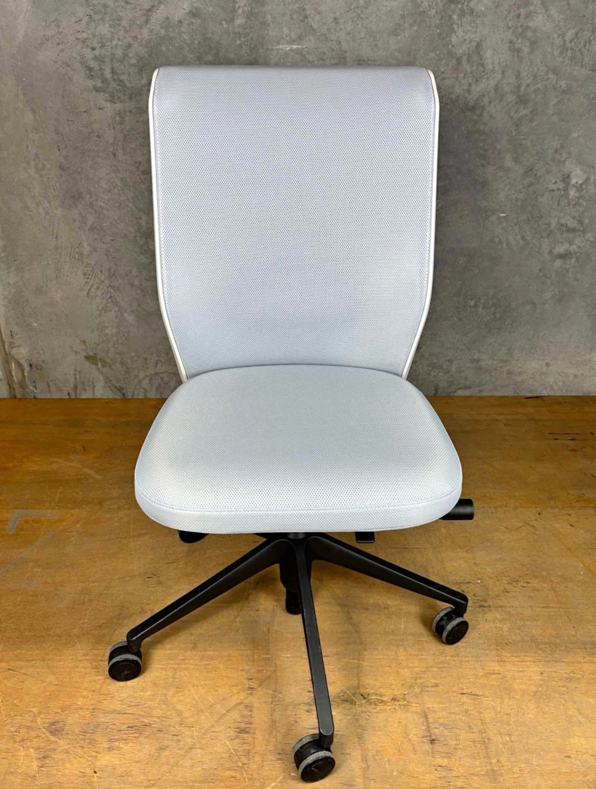 ID Soft Citterio Meeting Chair, Vitra