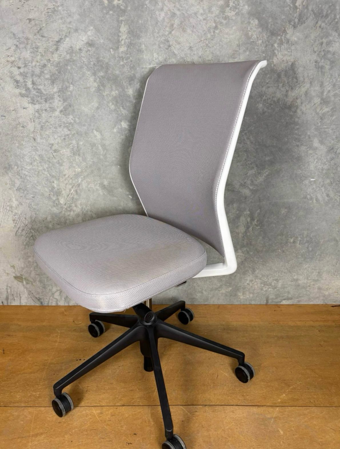 ID Soft Citterio Meeting Chair, Vitra