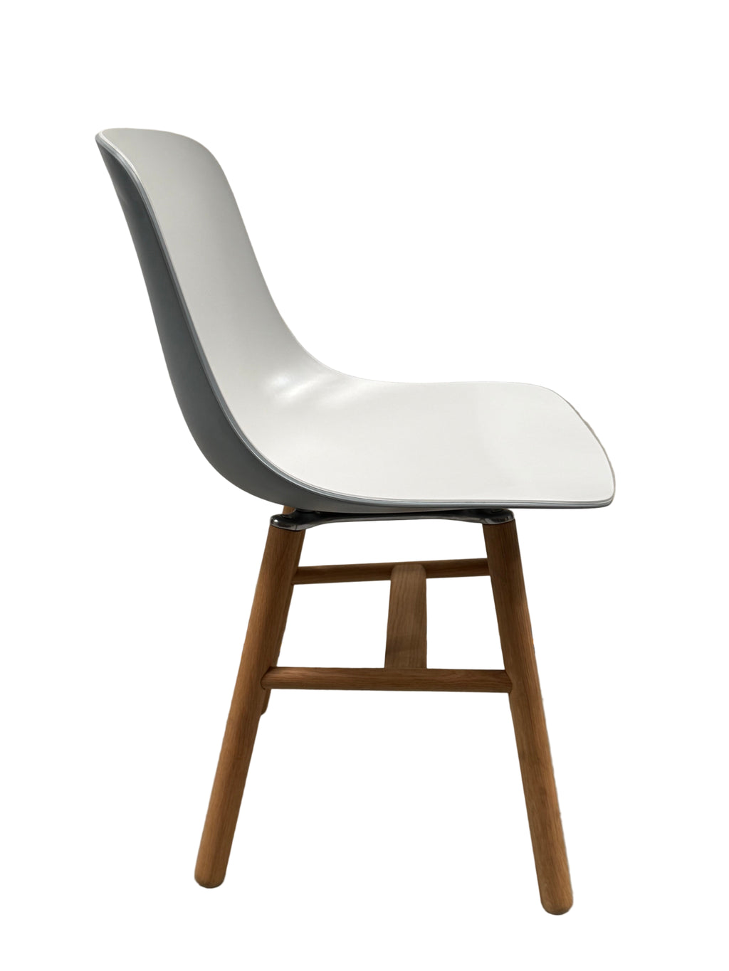 Pure Loop Binuance Retro Infiniti Chair