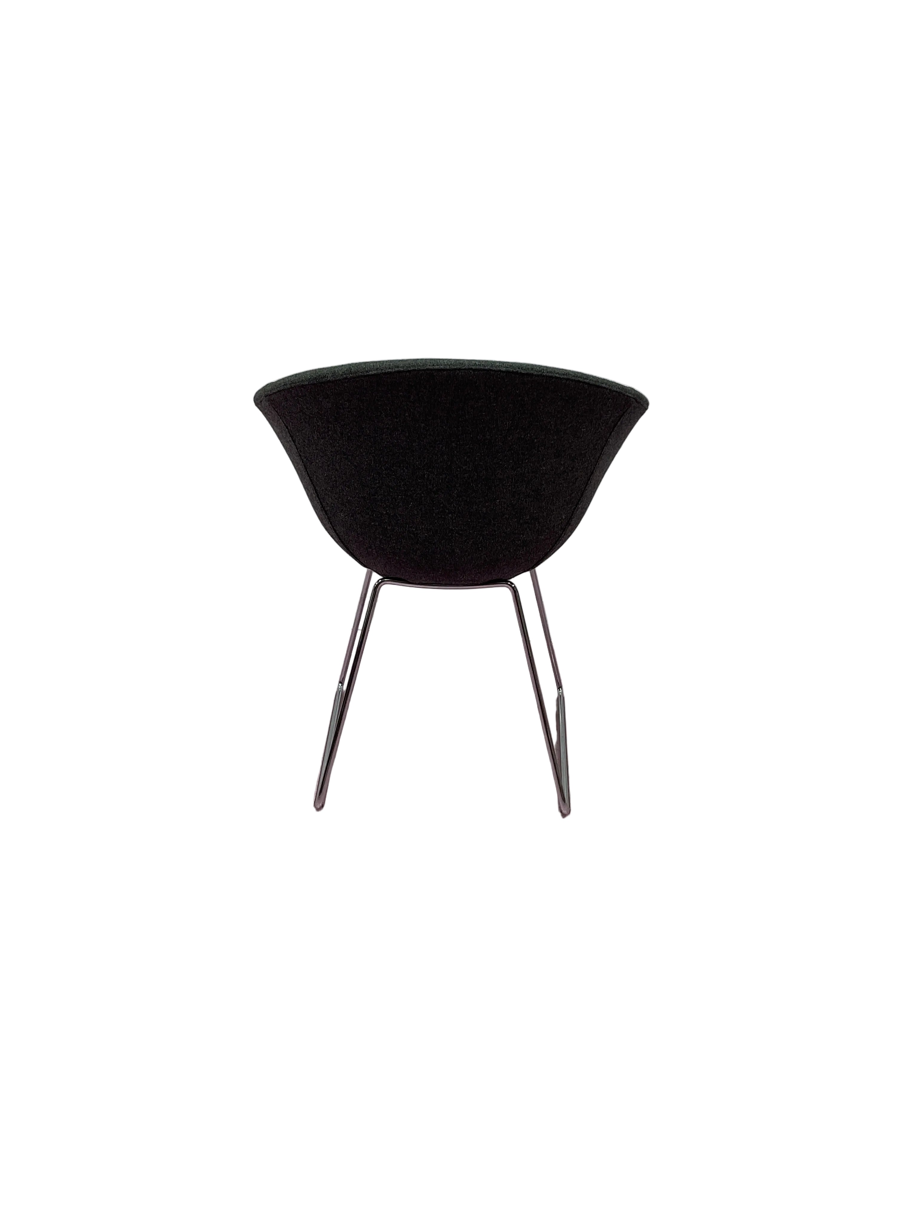 Duna 02 Grey Sled Chair by Arper