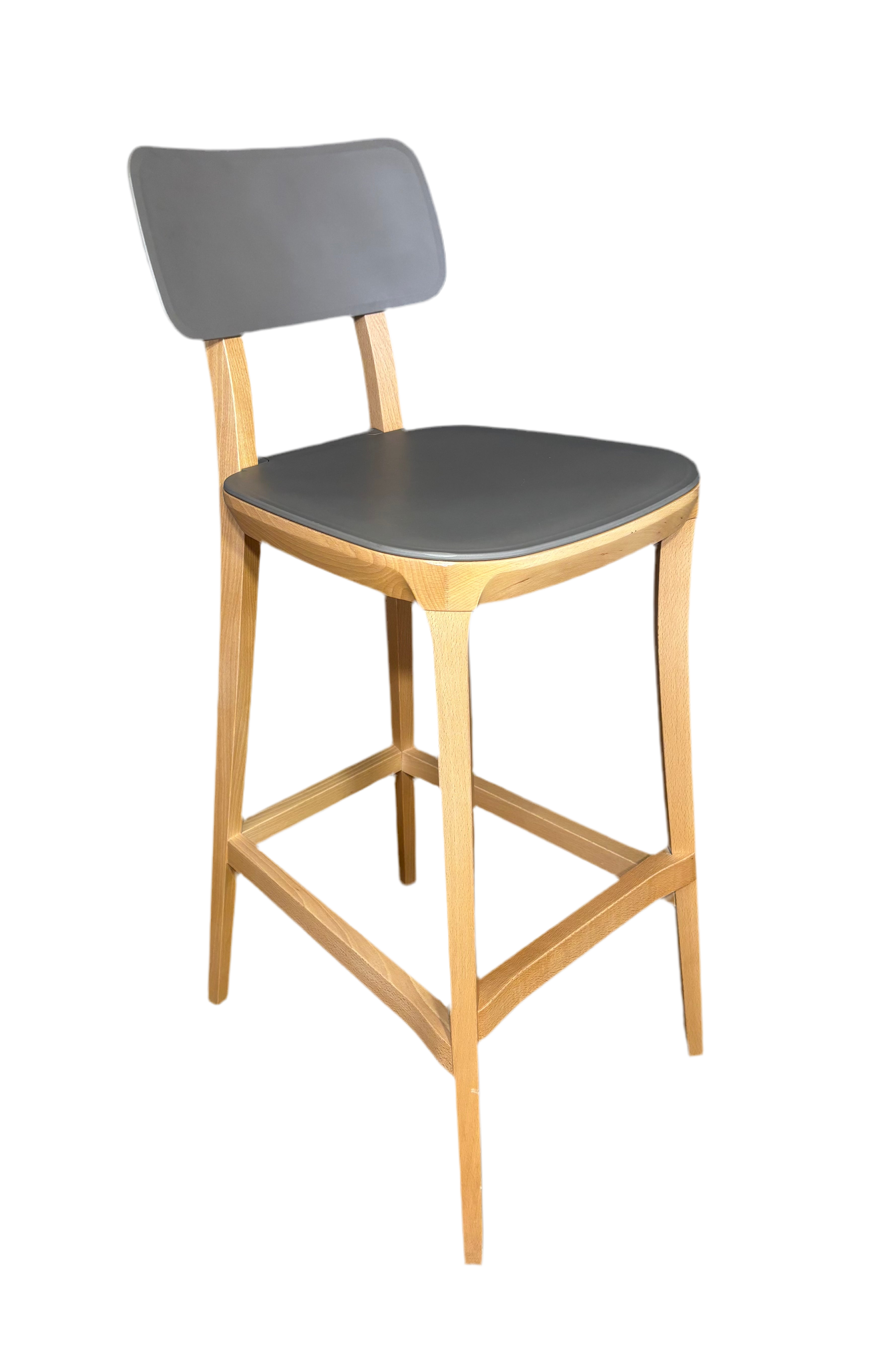 Porta Venezia Kitchen Stool by Infiniti