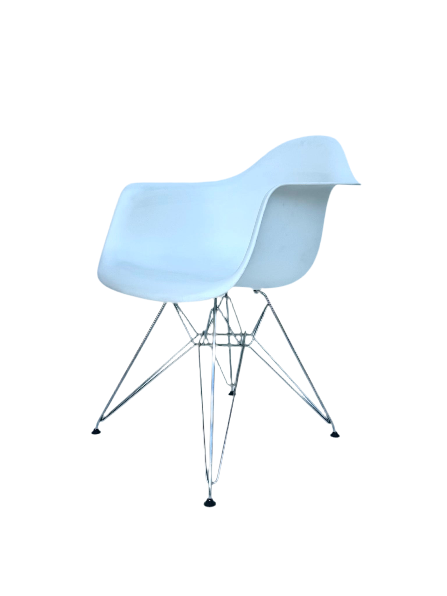 Eames Moulded Armchair