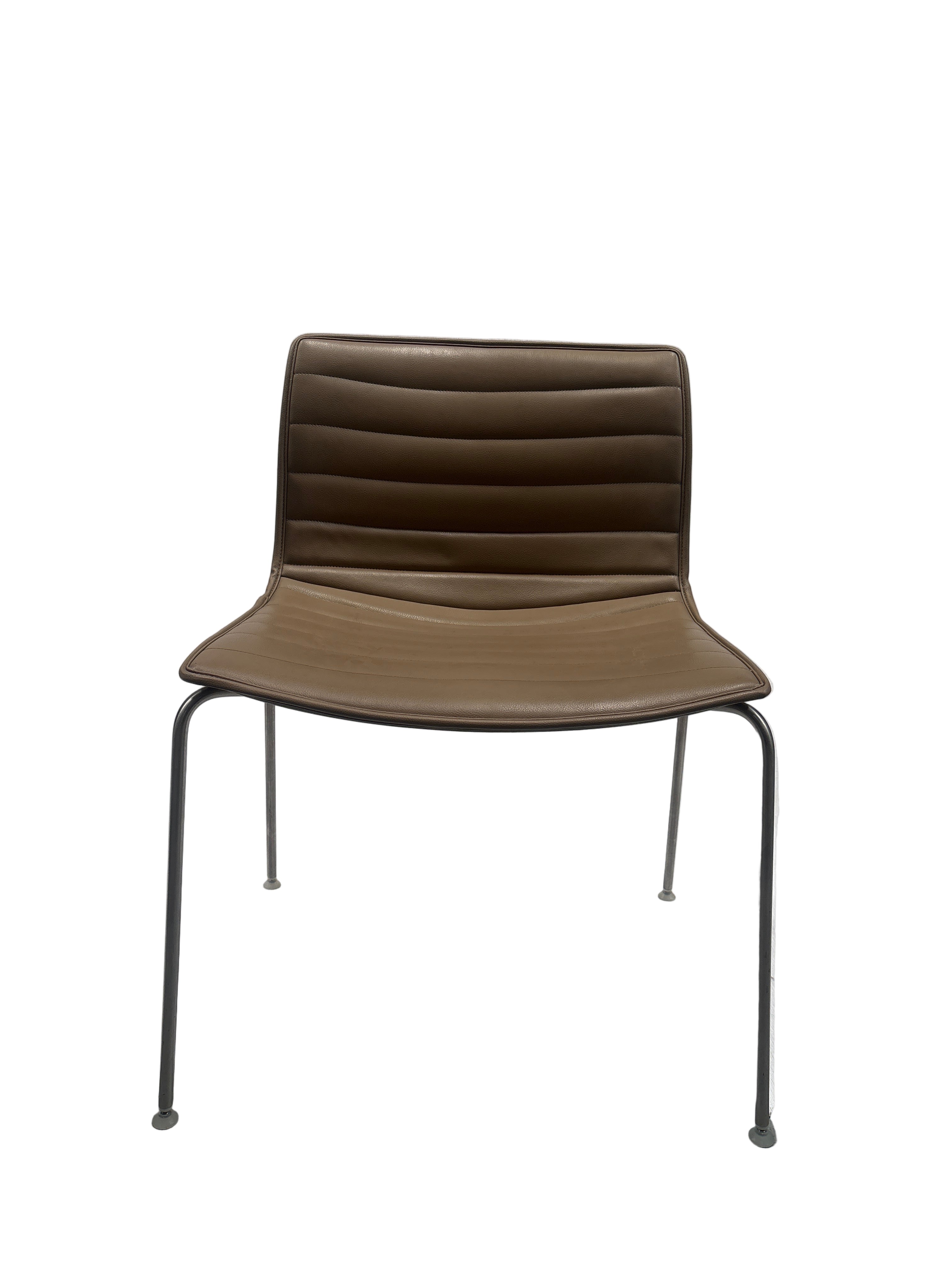 Catifa 53 - 4 Leg Base, Arper - Latte