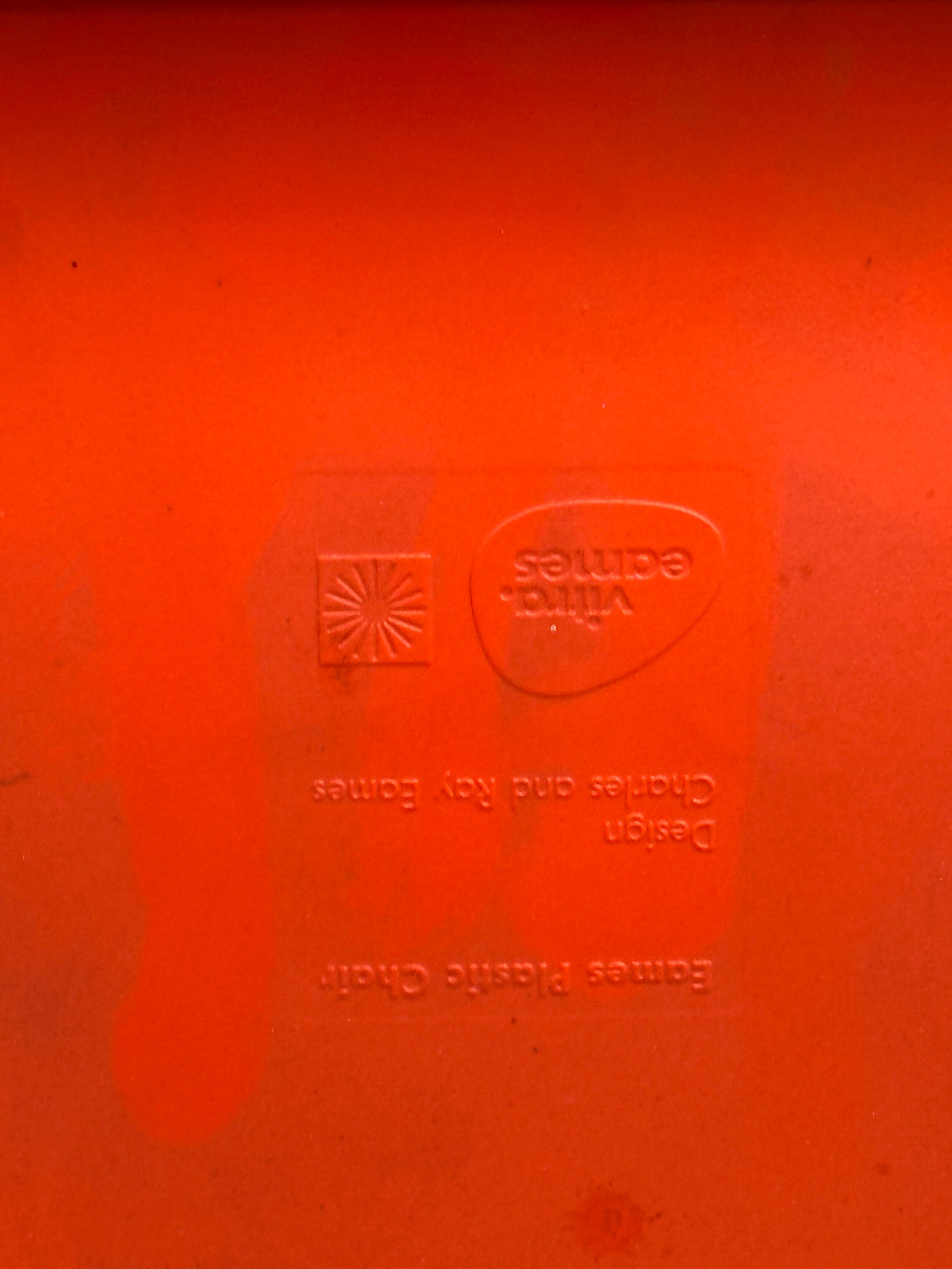 Eames Plastic Moulded Side Chair - Wire Base (Red), Vitra