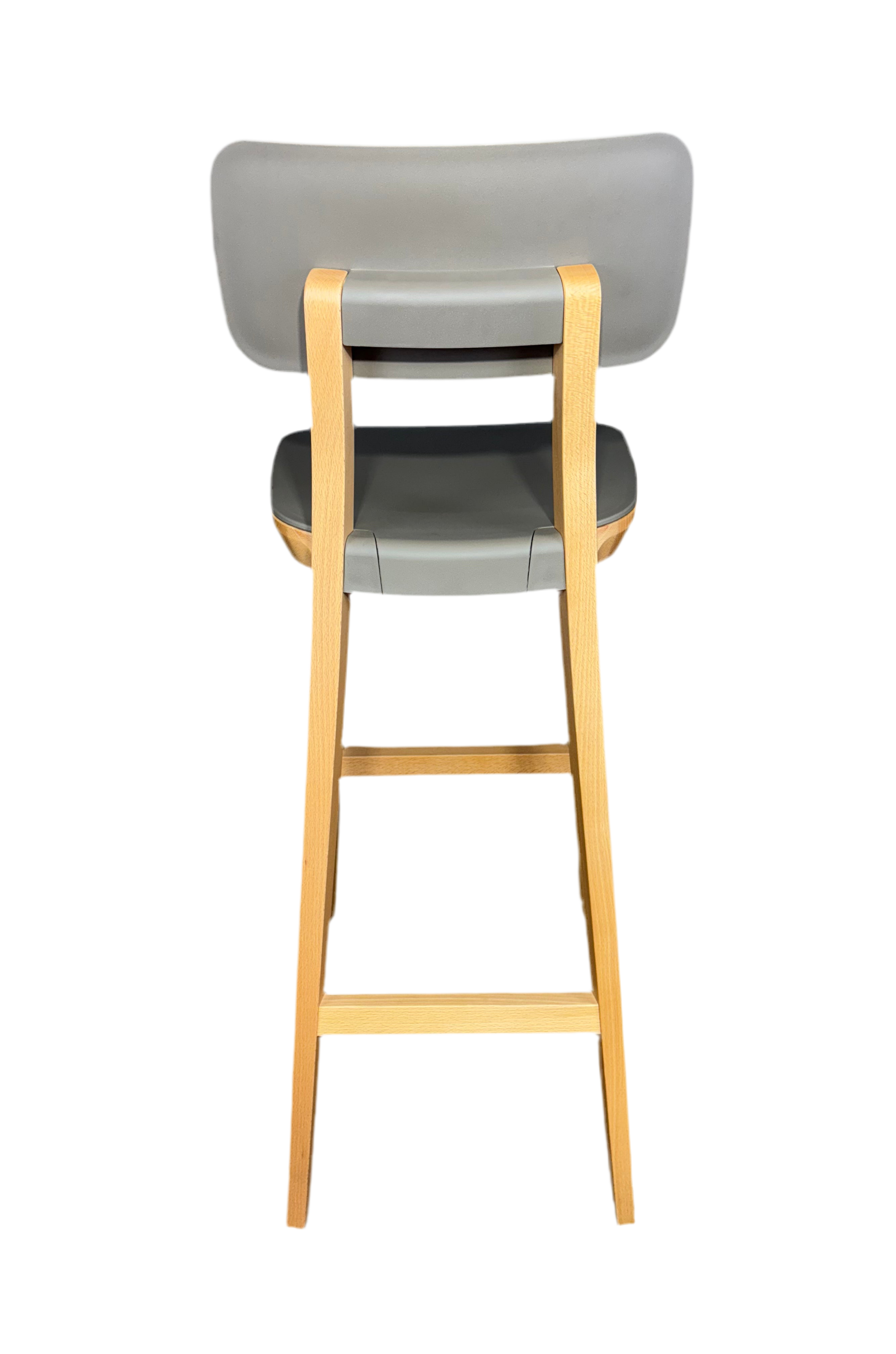 Porta Venezia Kitchen Stool by Infiniti