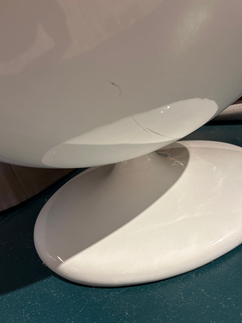 Red Egg Pod Chair, Aarnio Inspired