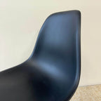 Eames Plastic Moulded Side Chair - Wire Base (Black), Vitra