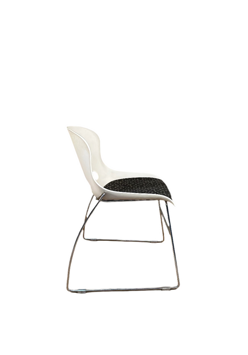 "O Chair" style chair with padded seat - white + geometric patterned cushion