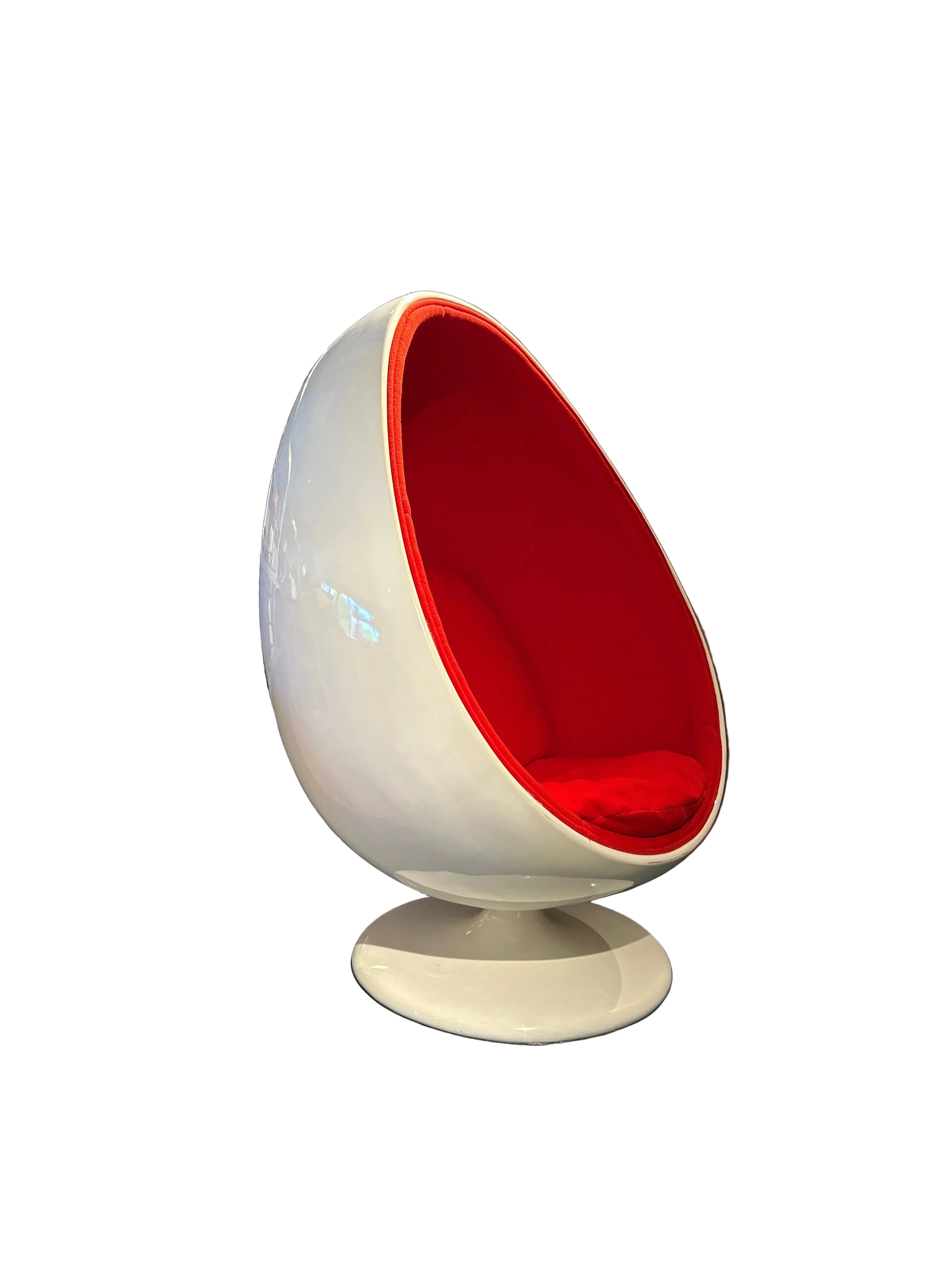 Red Egg Pod Chair, Aarnio Inspired