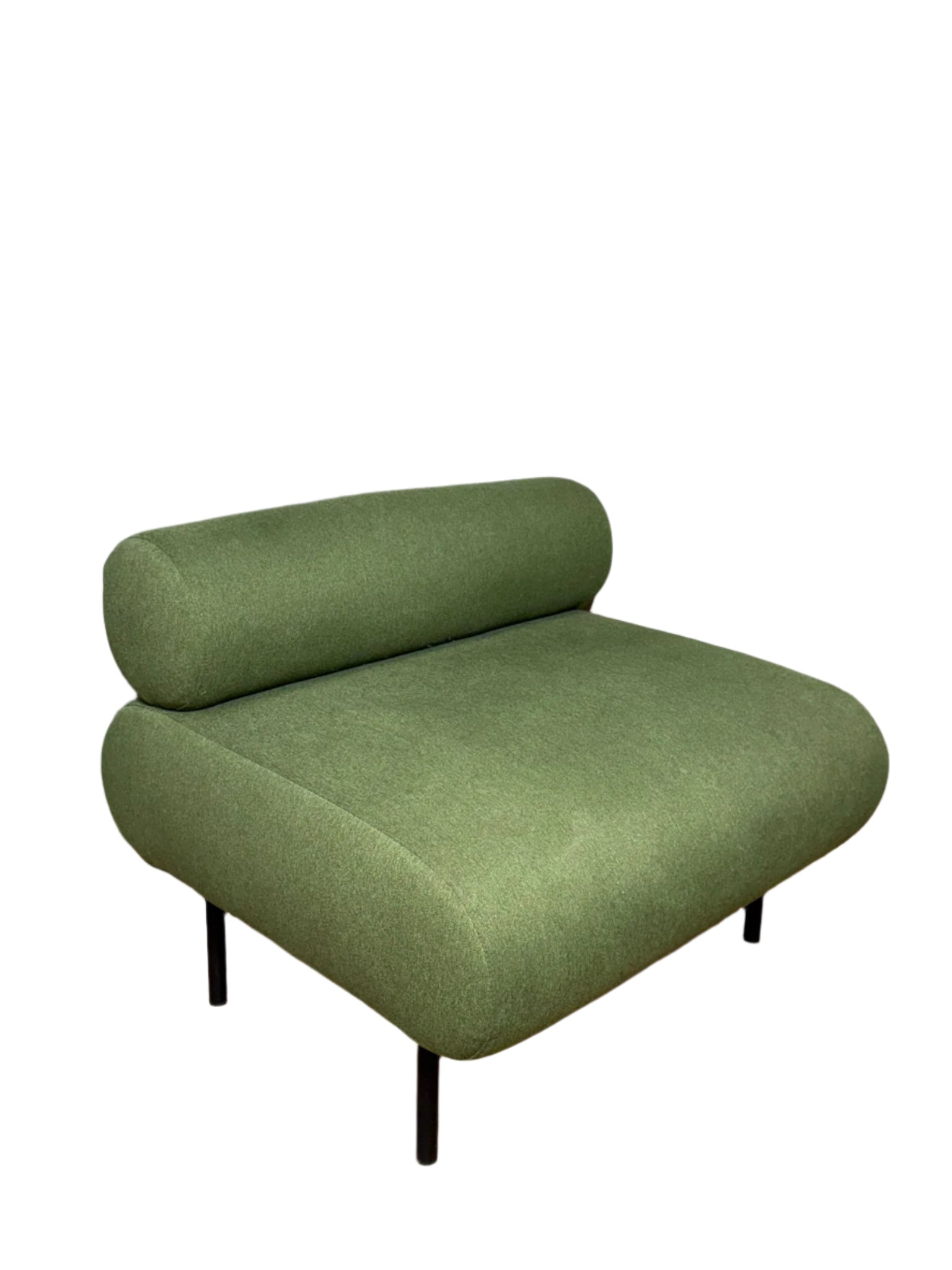 Cabin Seat by Gibson Karlo, IconByThem