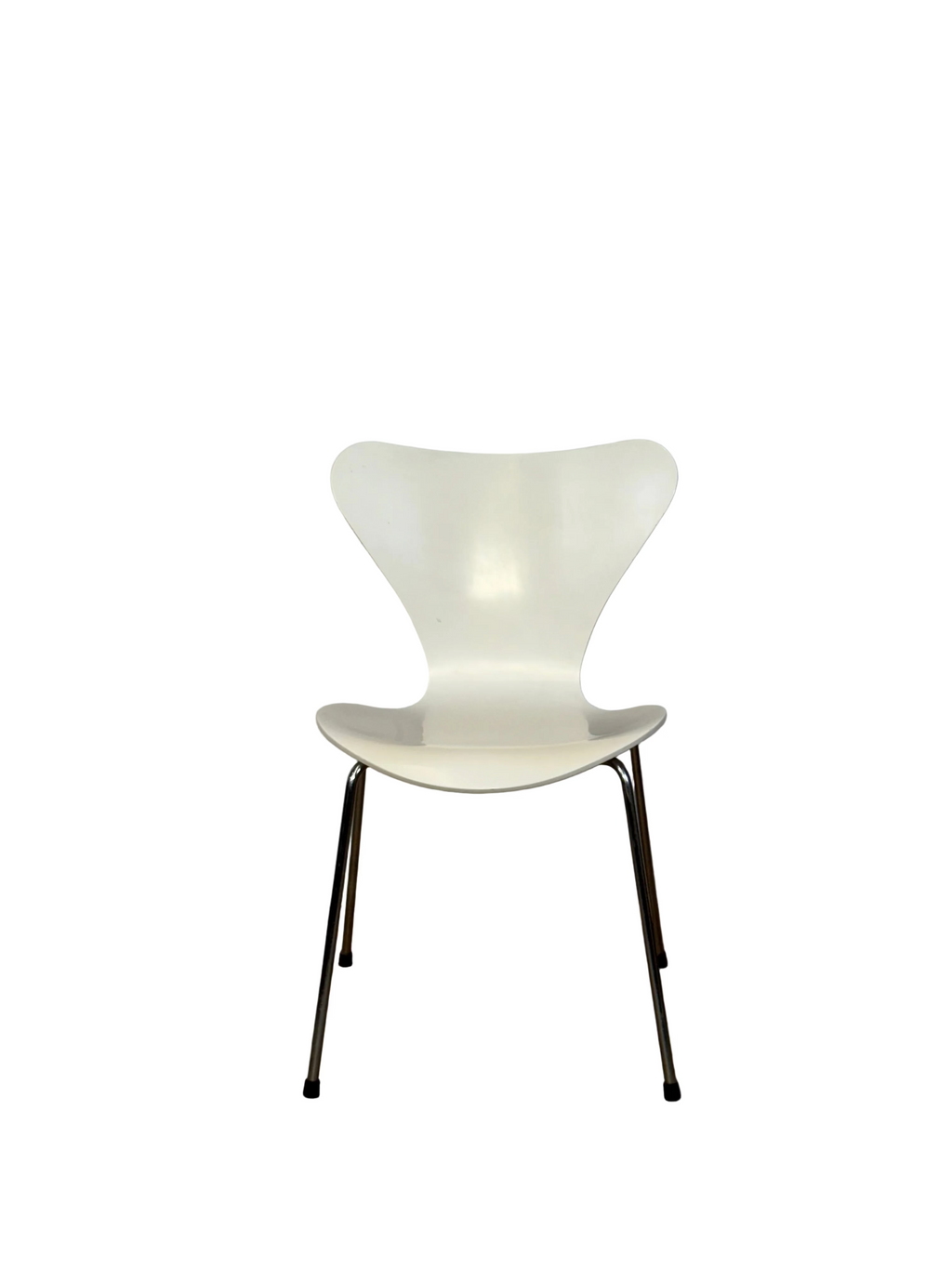Arne Jacobsen, Series 7™ Chair (Model 3107) by Fritz Hansen