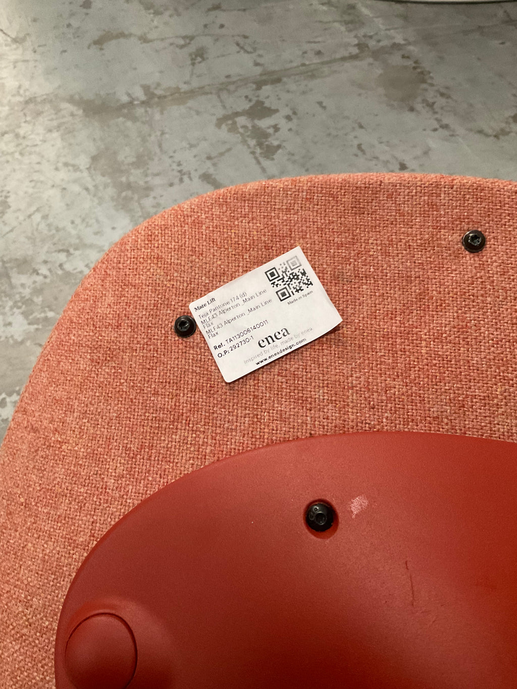 Kezu Enea Mate Stool