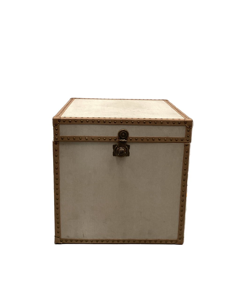 Owen Storage Trunk
