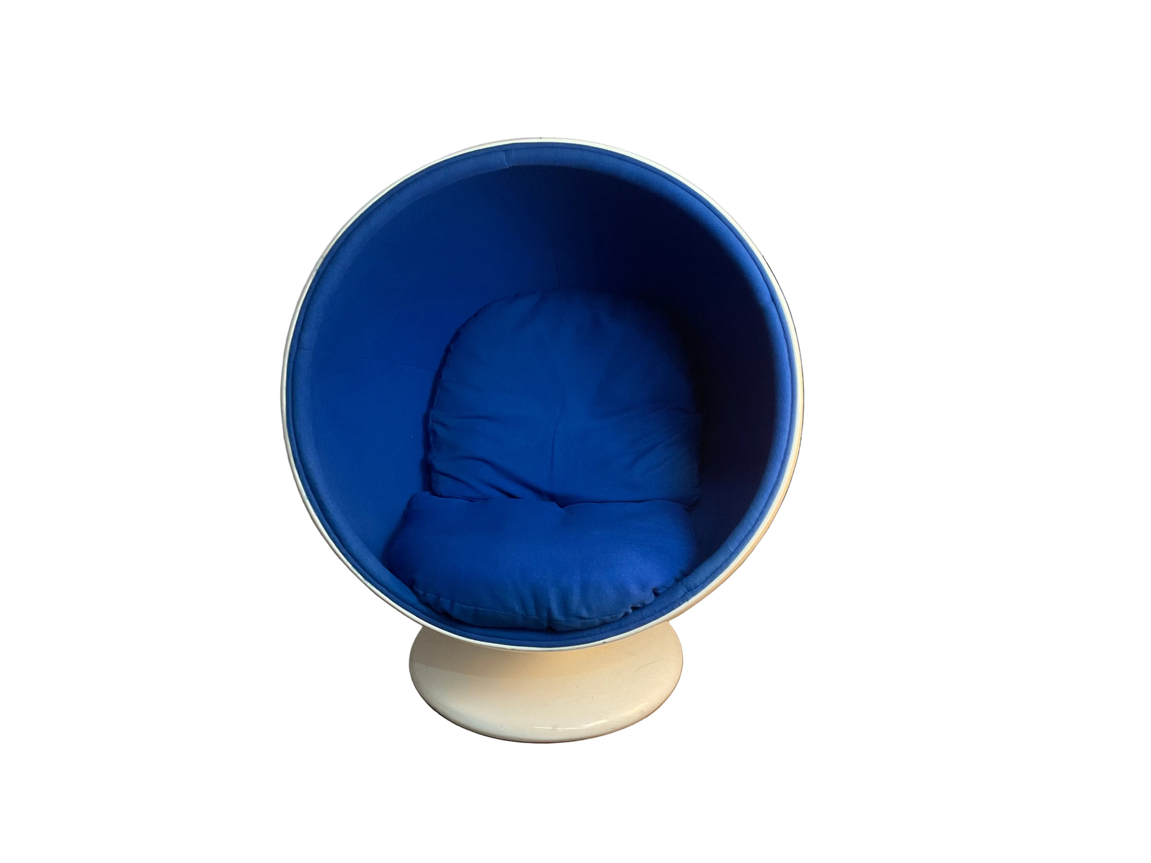 Ball Chair Aarnio inspired