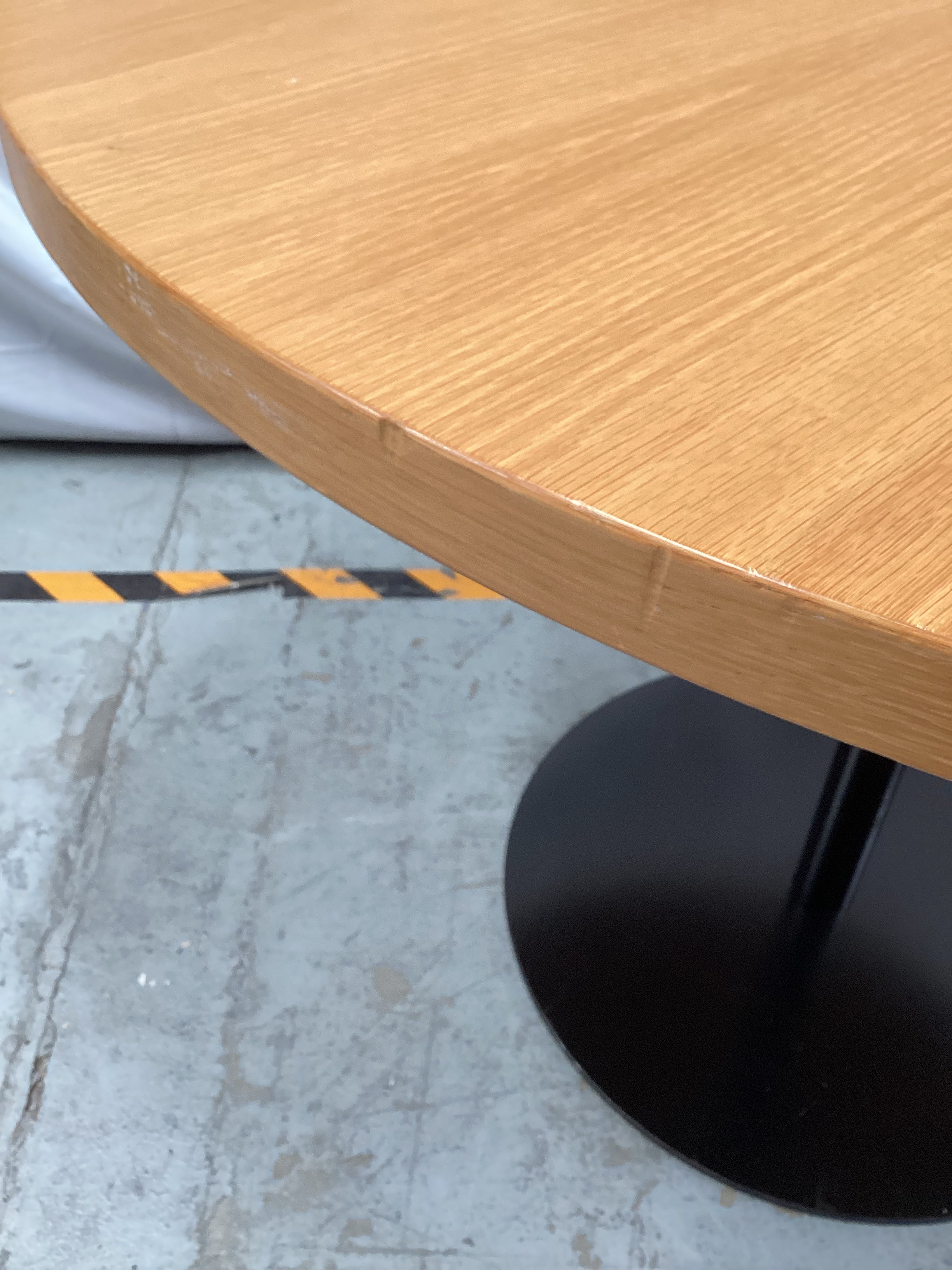 Oasis Round Dining Table by Didier